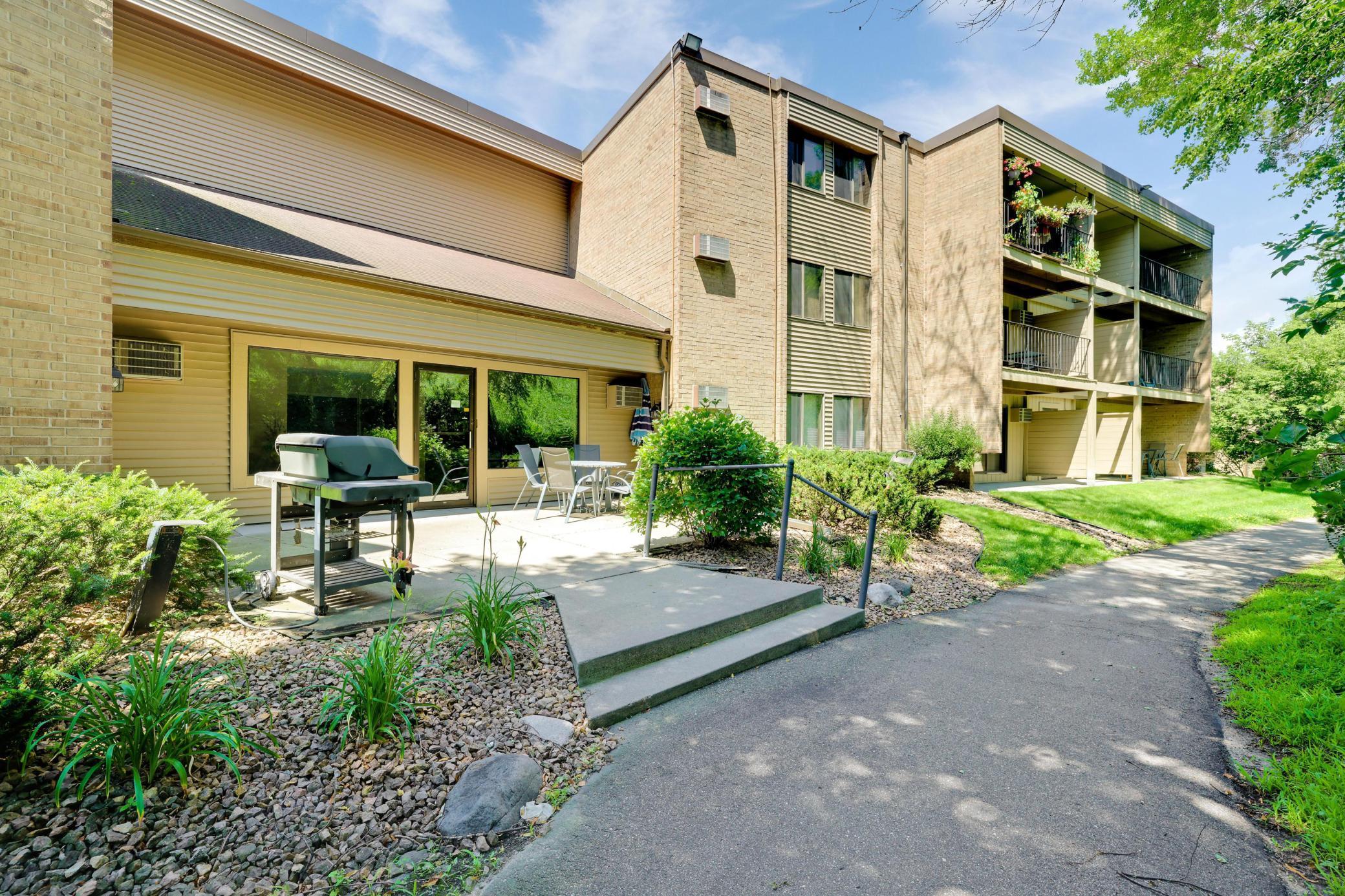 5643 Green Circle Drive Unit: 107