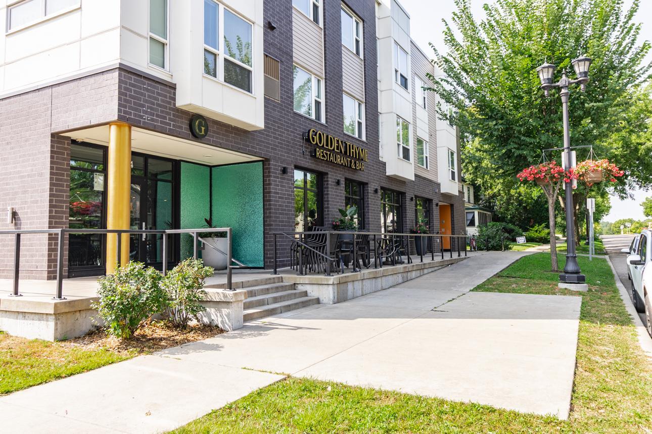 929 Selby Avenue