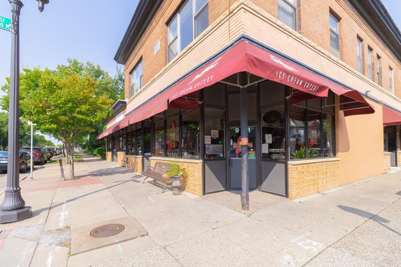 929 Selby Avenue