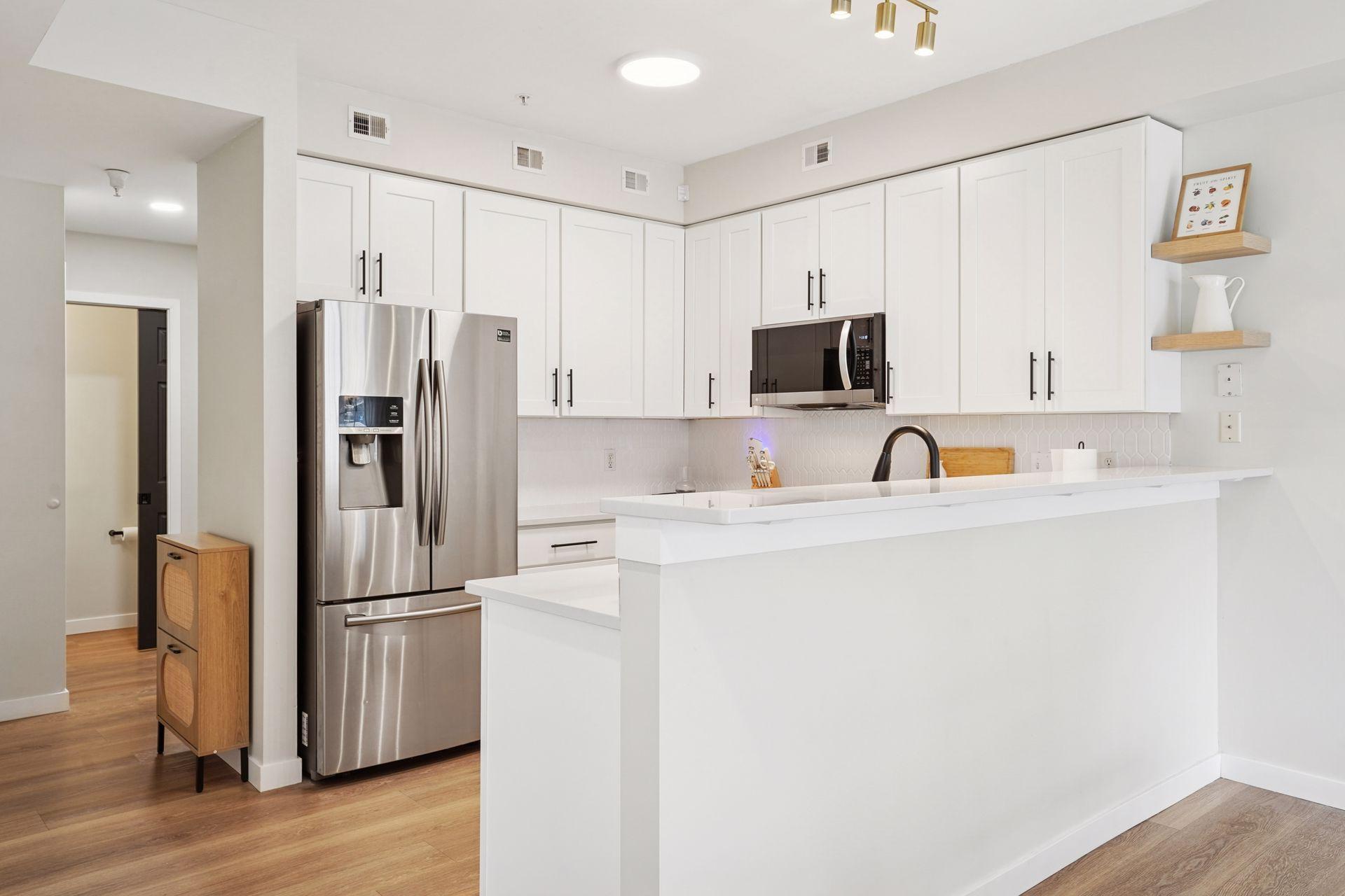 7615 Garfield Avenue Unit: 5