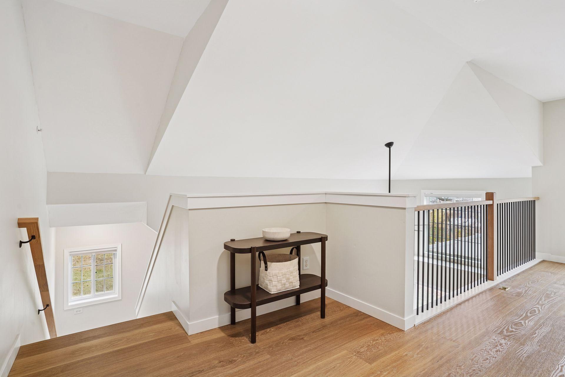 7615 Garfield Avenue Unit: 5