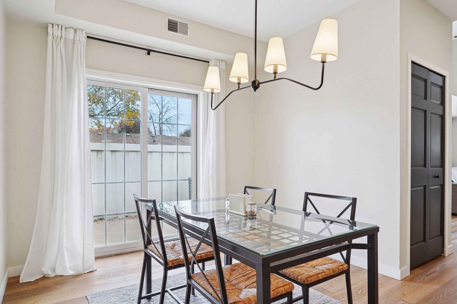 7615 Garfield Avenue Unit: 5
