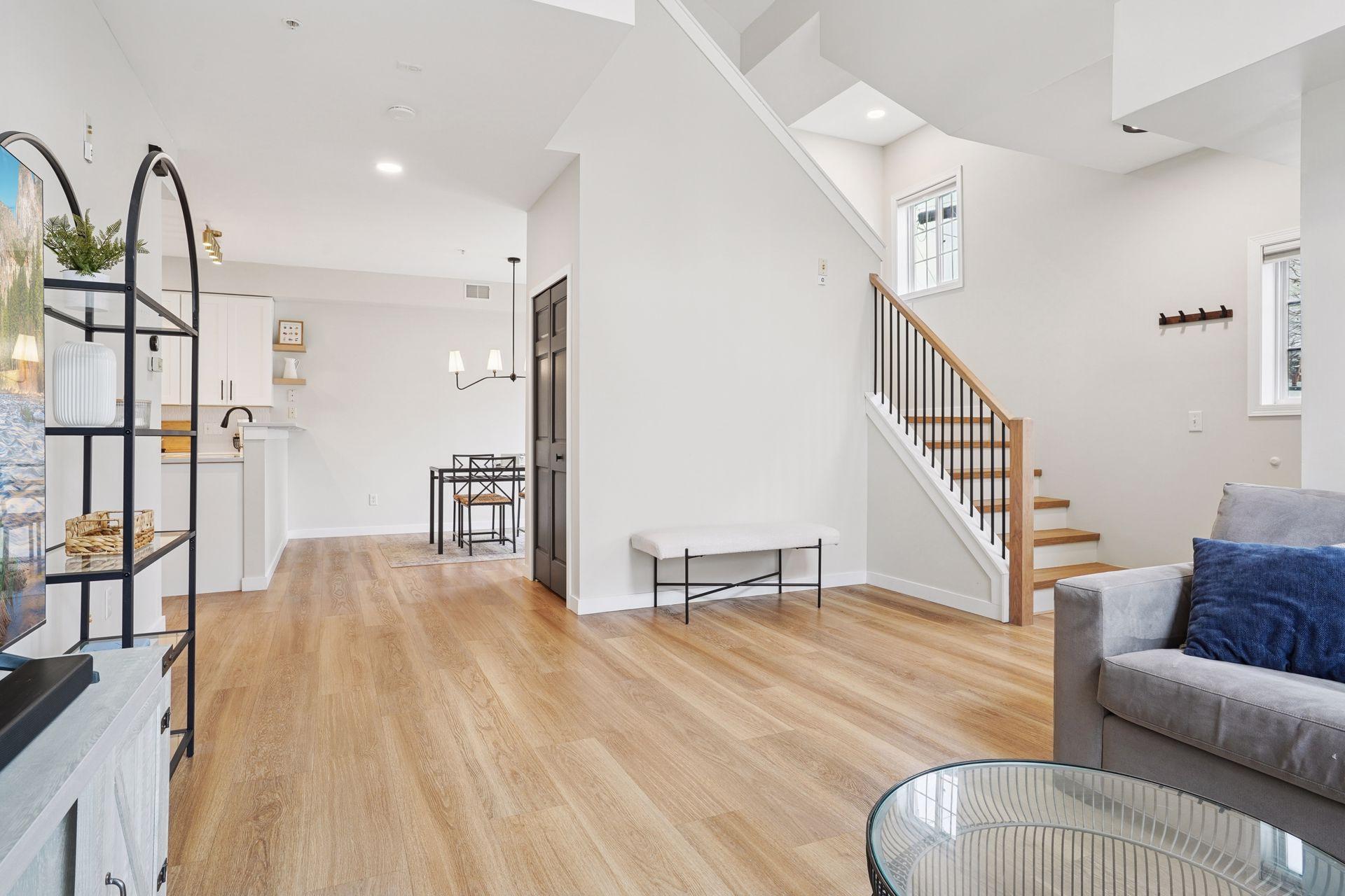 7615 Garfield Avenue Unit: 5
