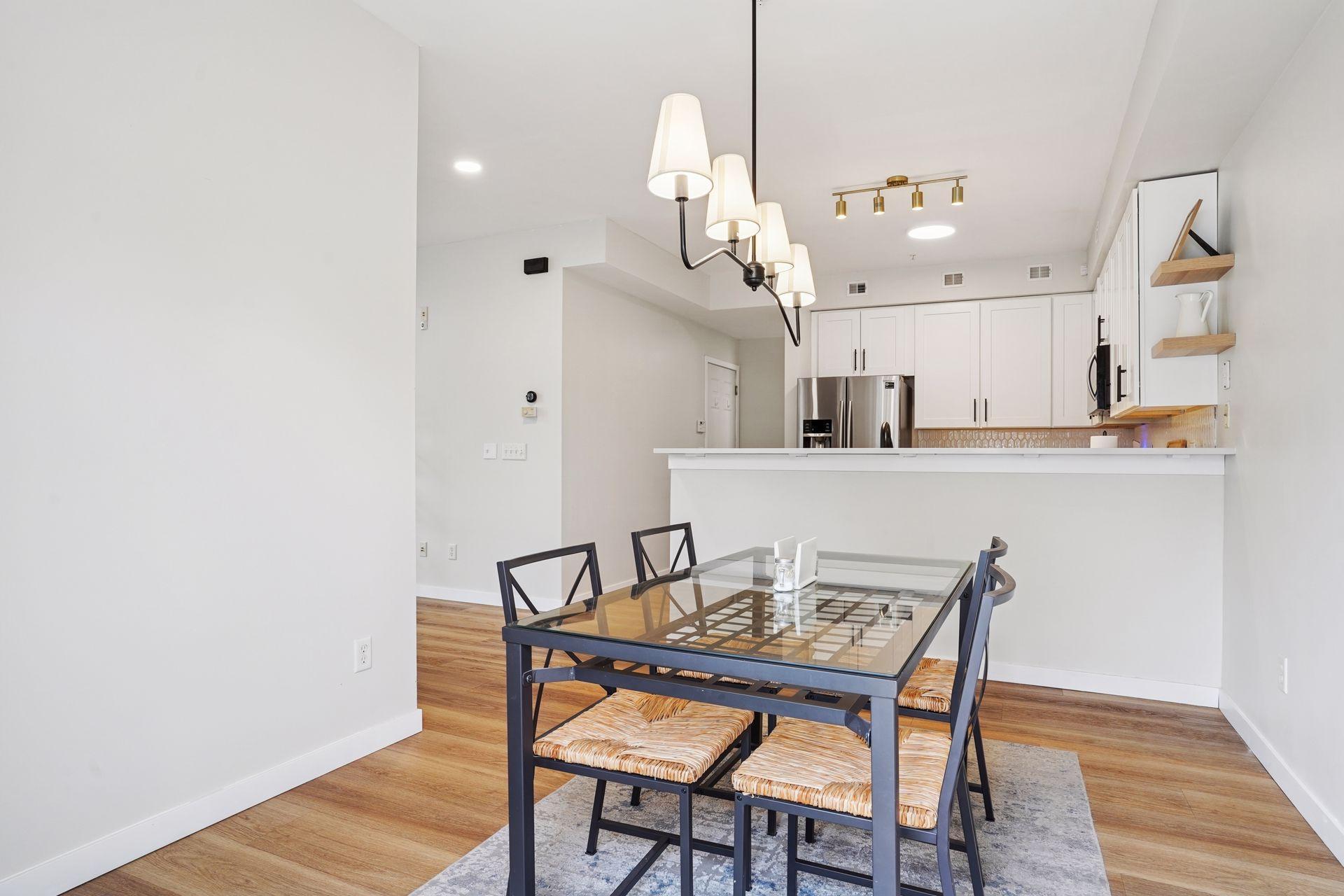 7615 Garfield Avenue Unit: 5