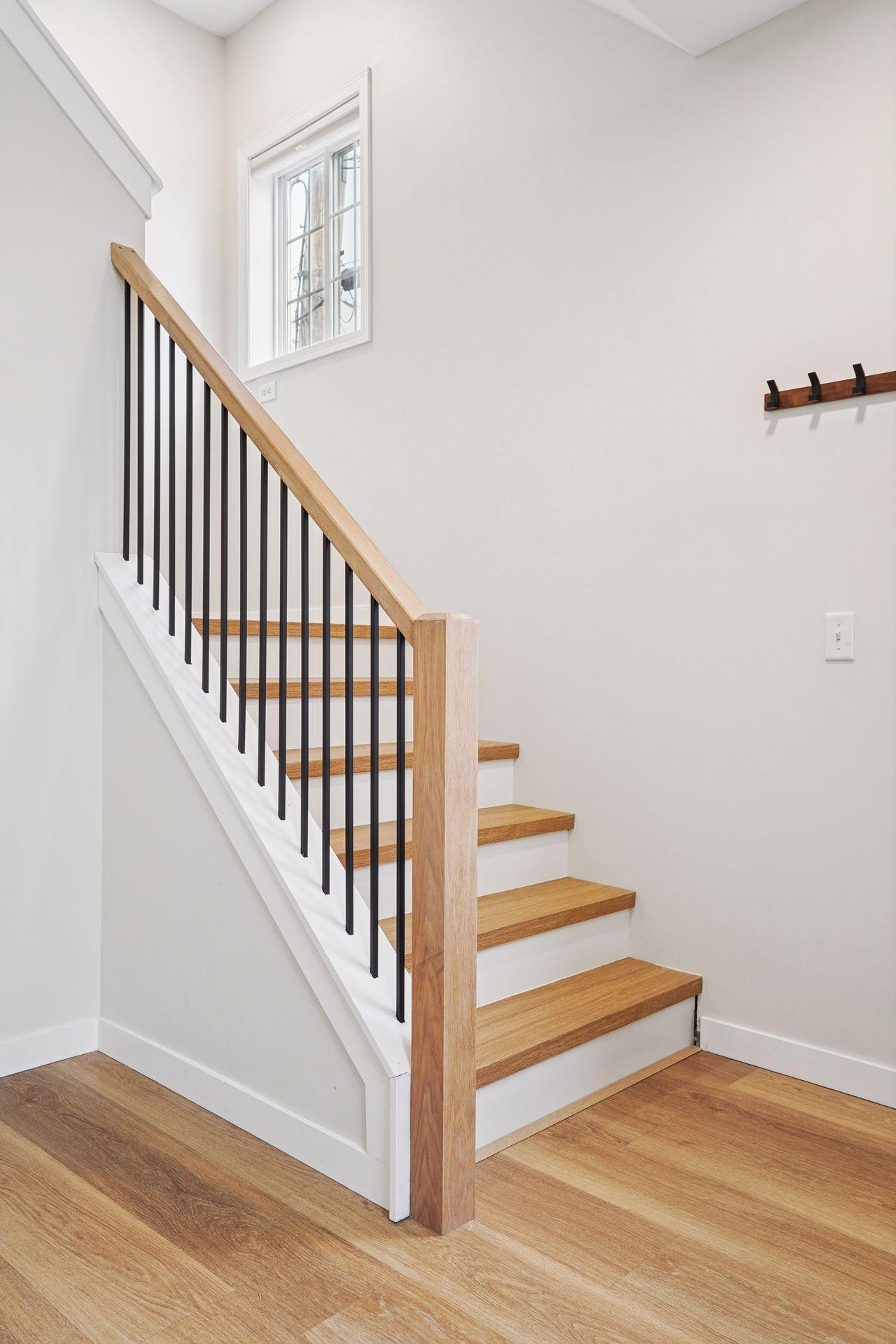 7615 Garfield Avenue Unit: 5