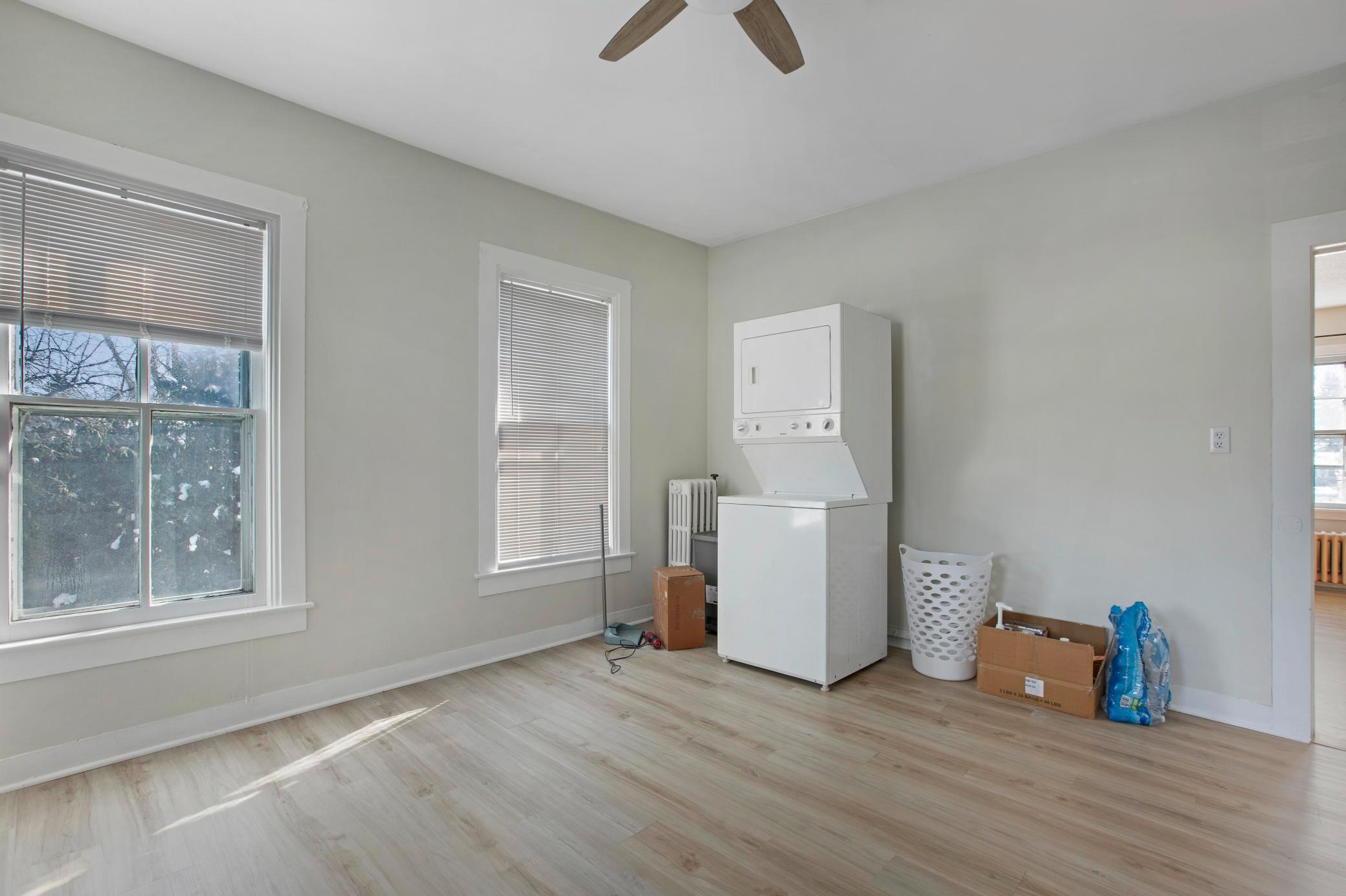 333 W 2nd Street
