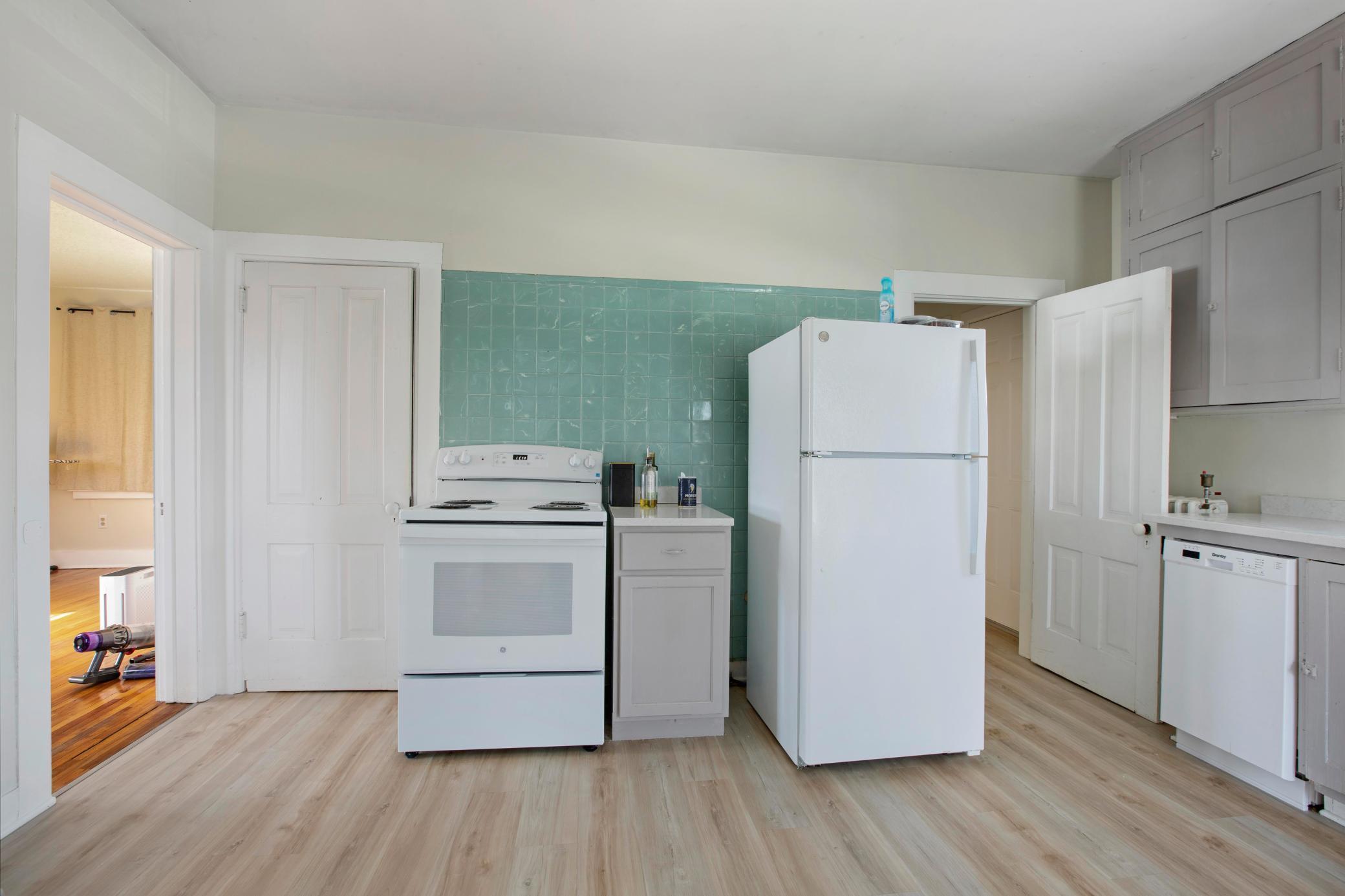 333 W 2nd Street
