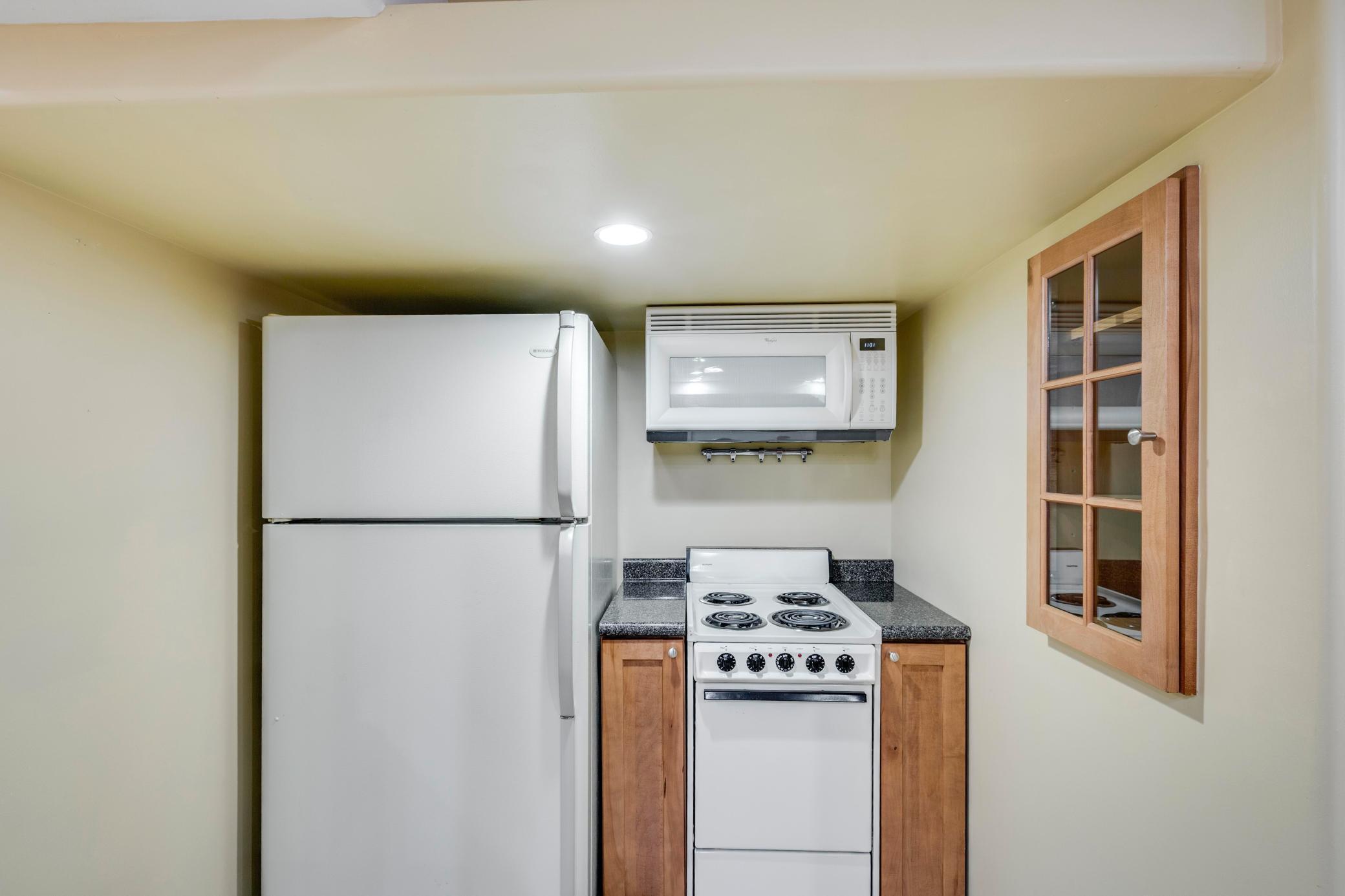 333 W 2nd Street