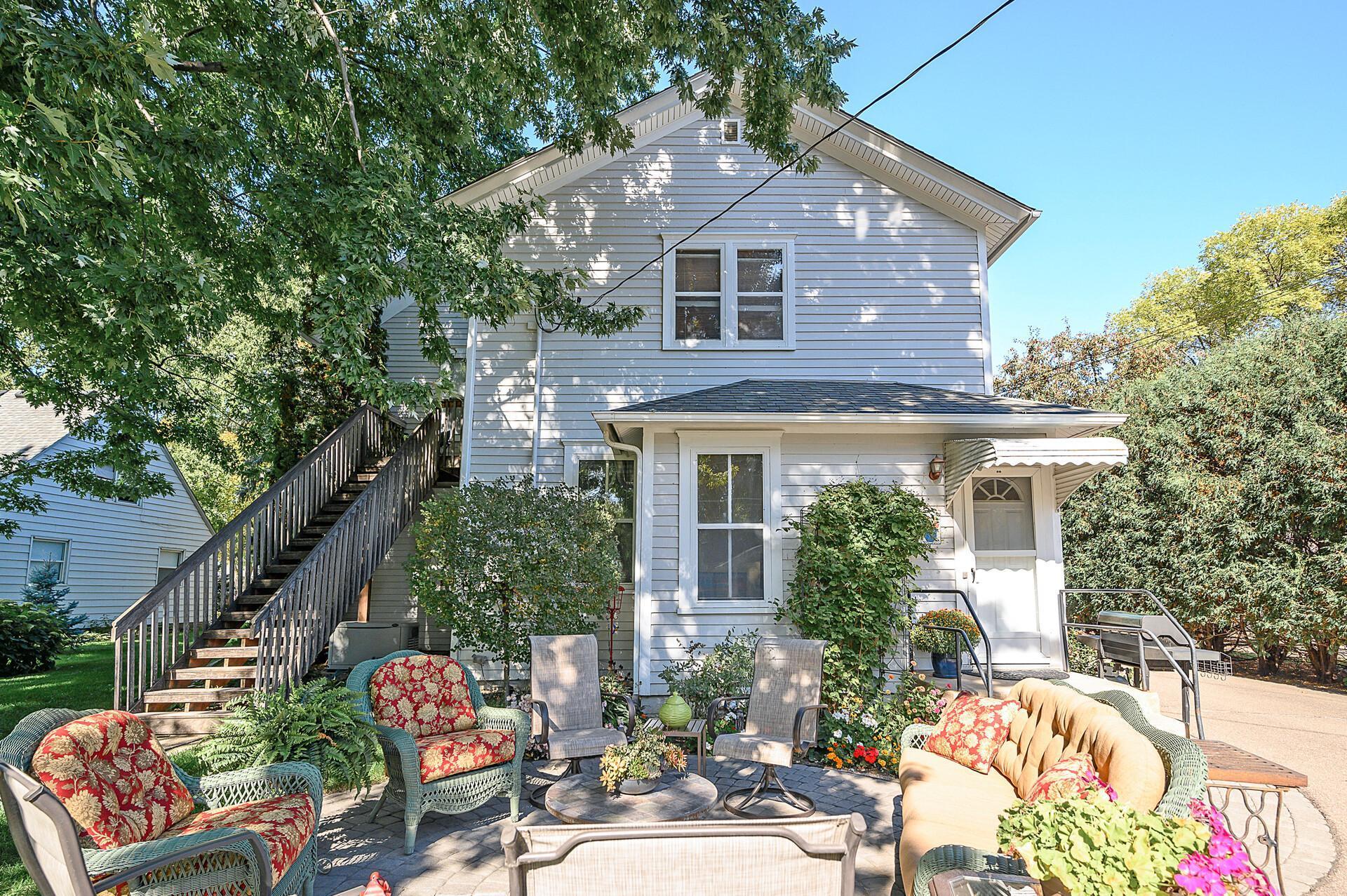 333 W 2nd Street
