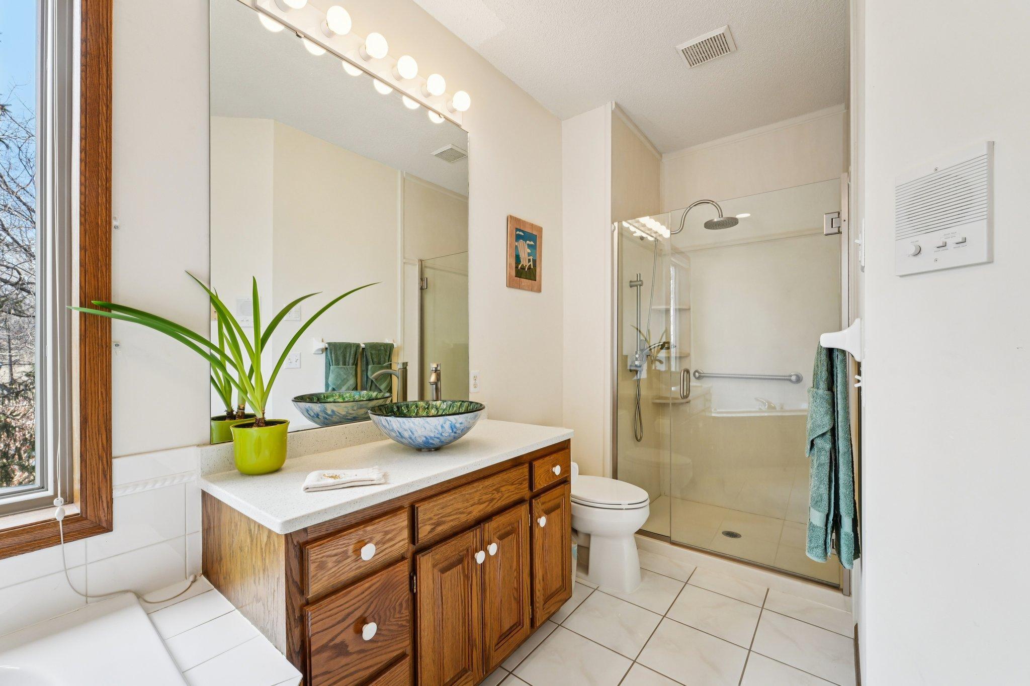 2701 Ashley Terrace