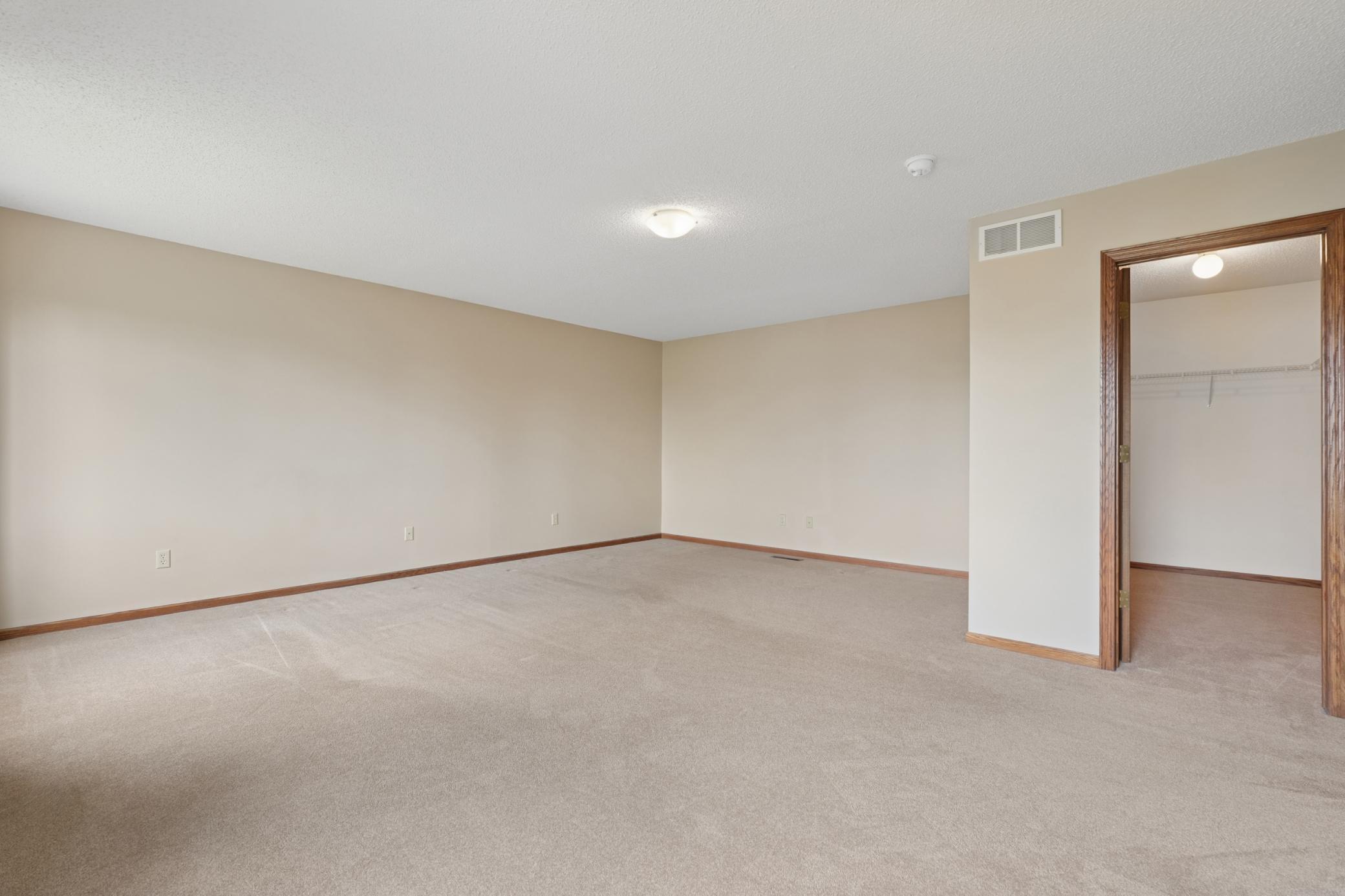 2203 Leyland Bay