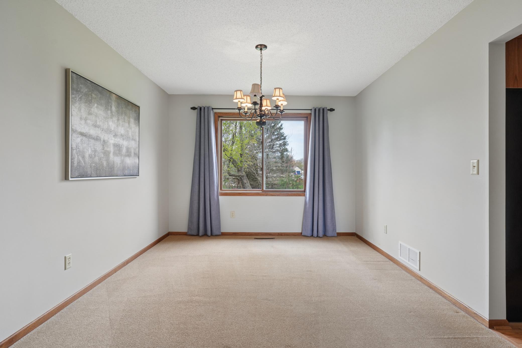 2203 Leyland Bay