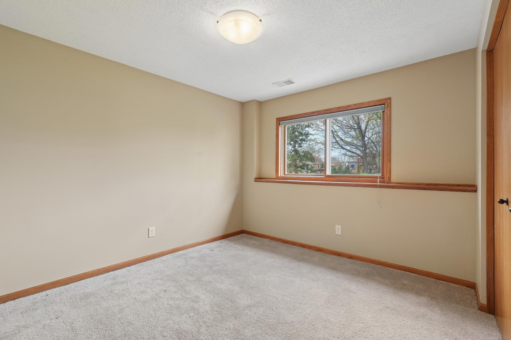 2203 Leyland Bay