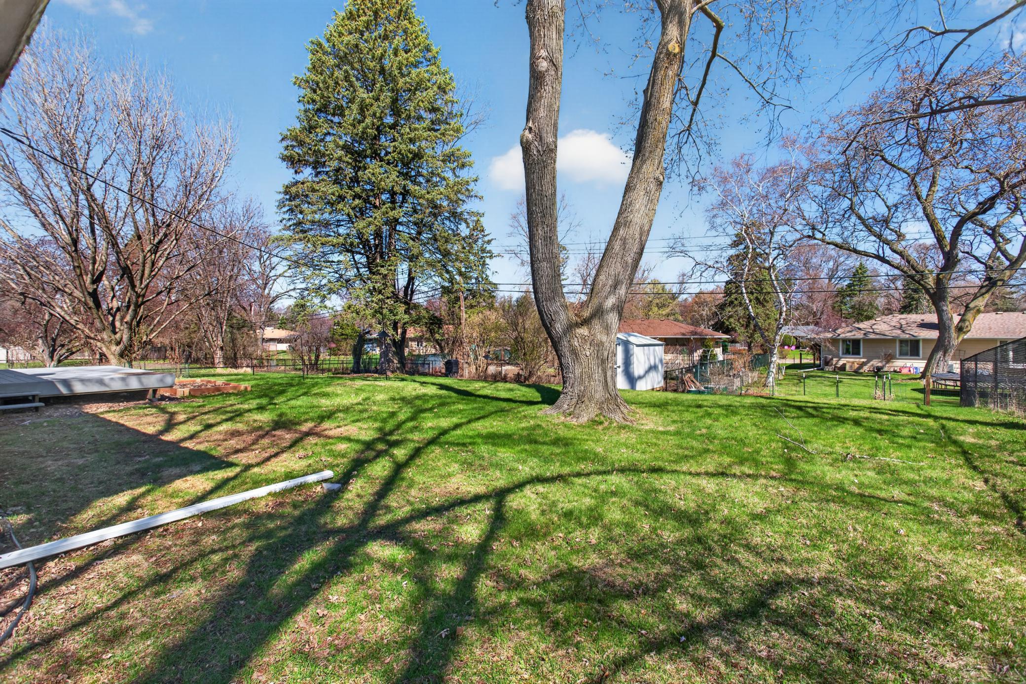 1973 Eldridge Avenue W