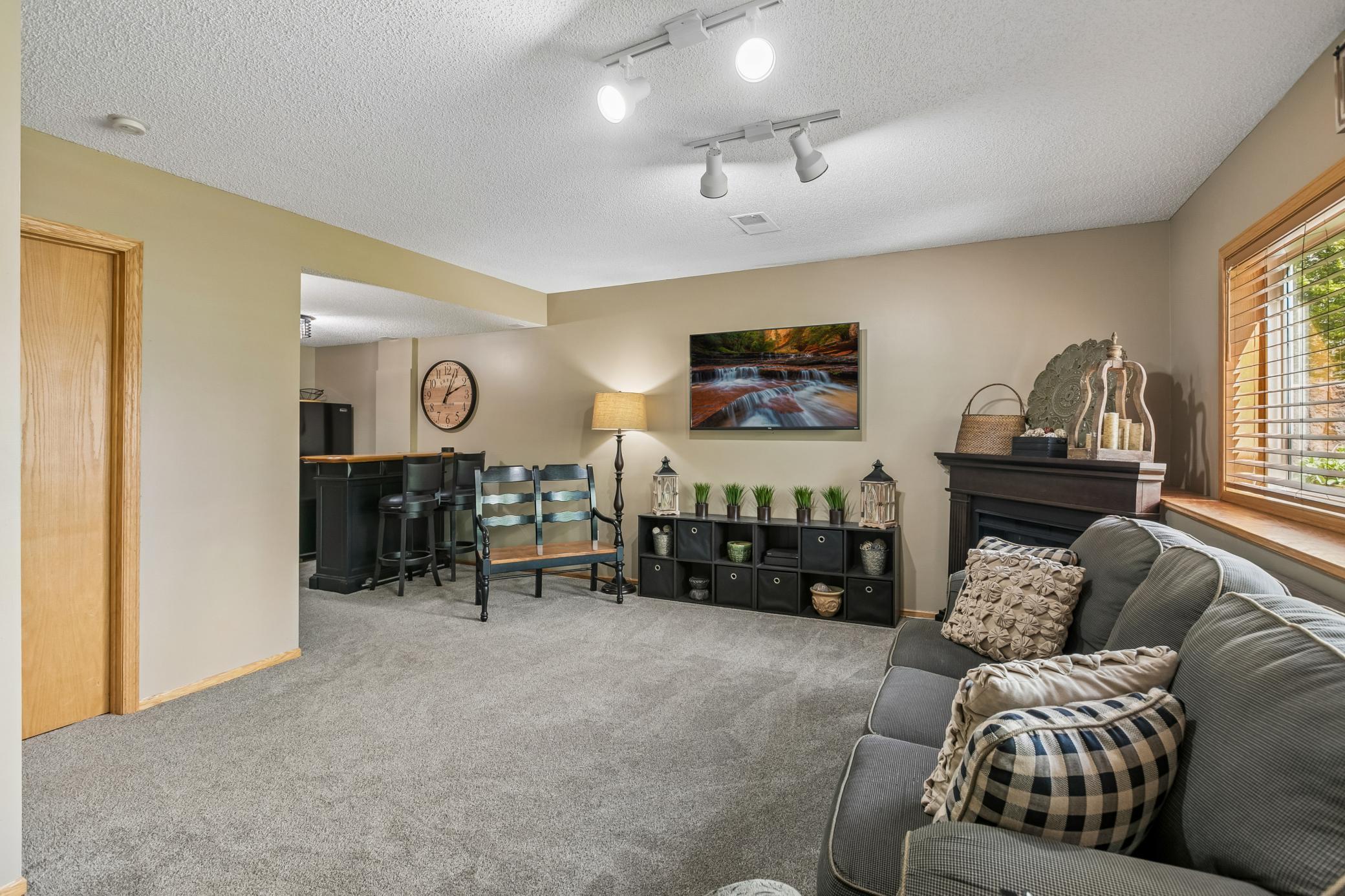 2509 Edinbrook Terrace