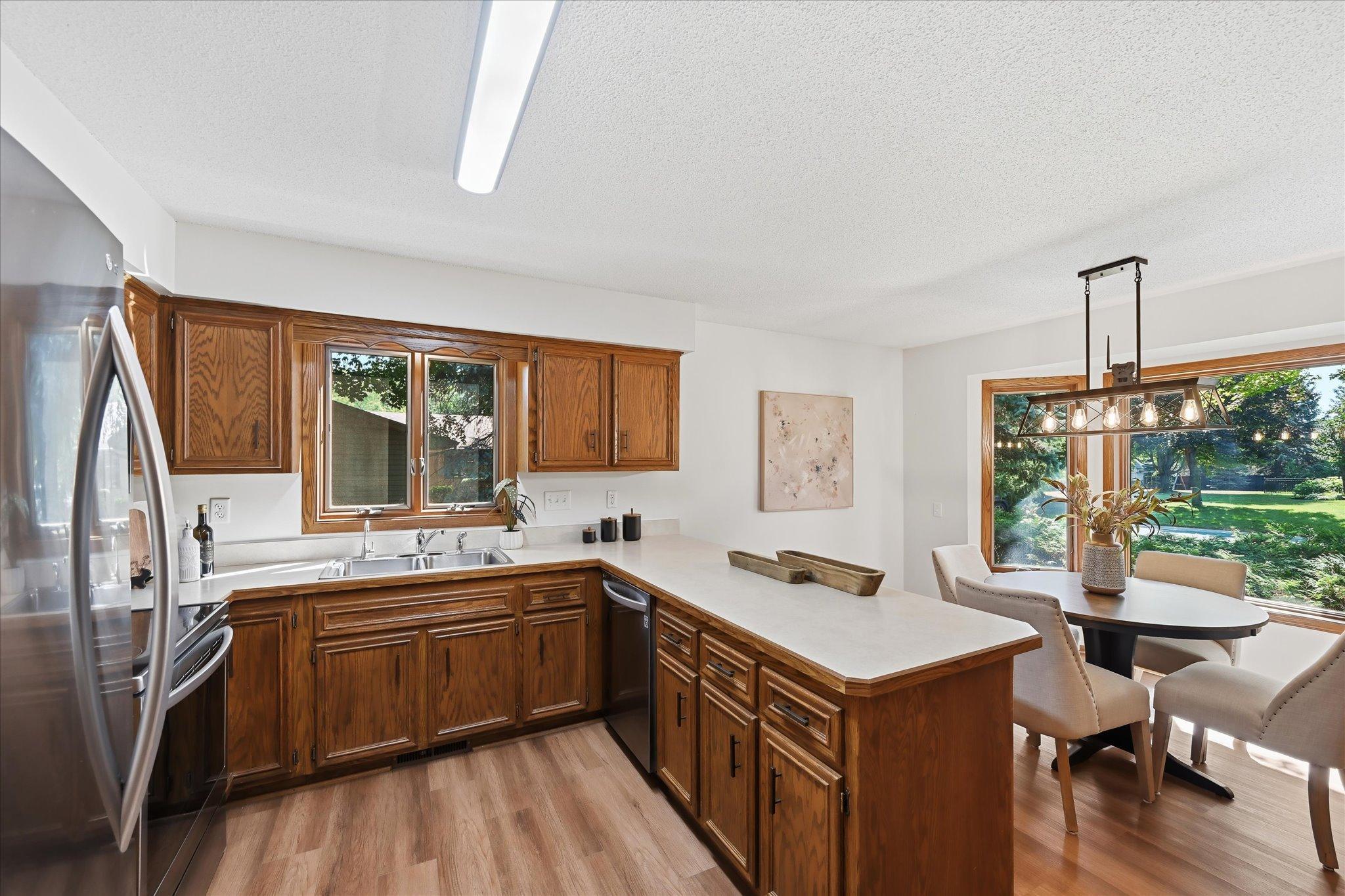 525 Mackubin Circle