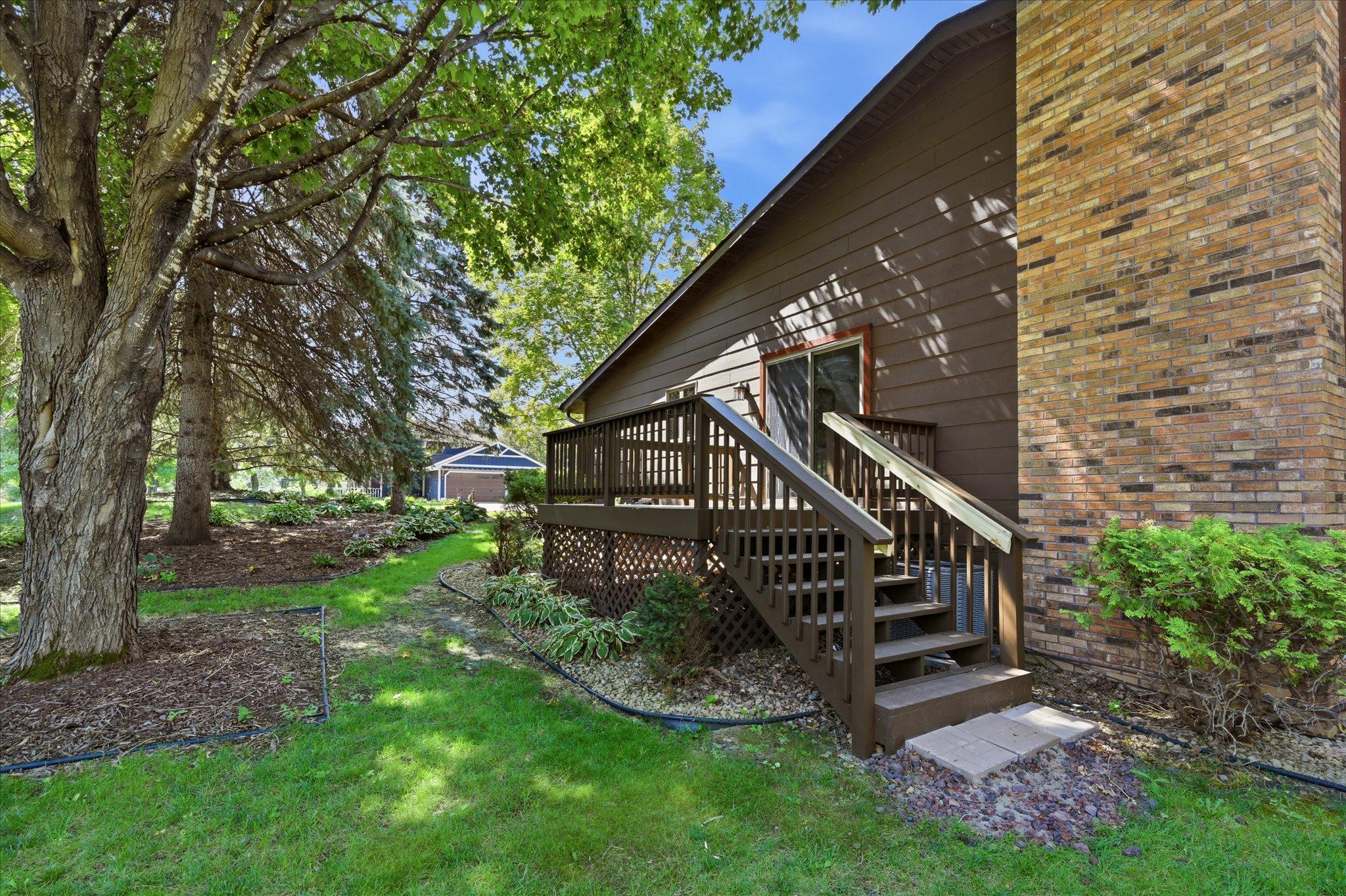 525 Mackubin Circle