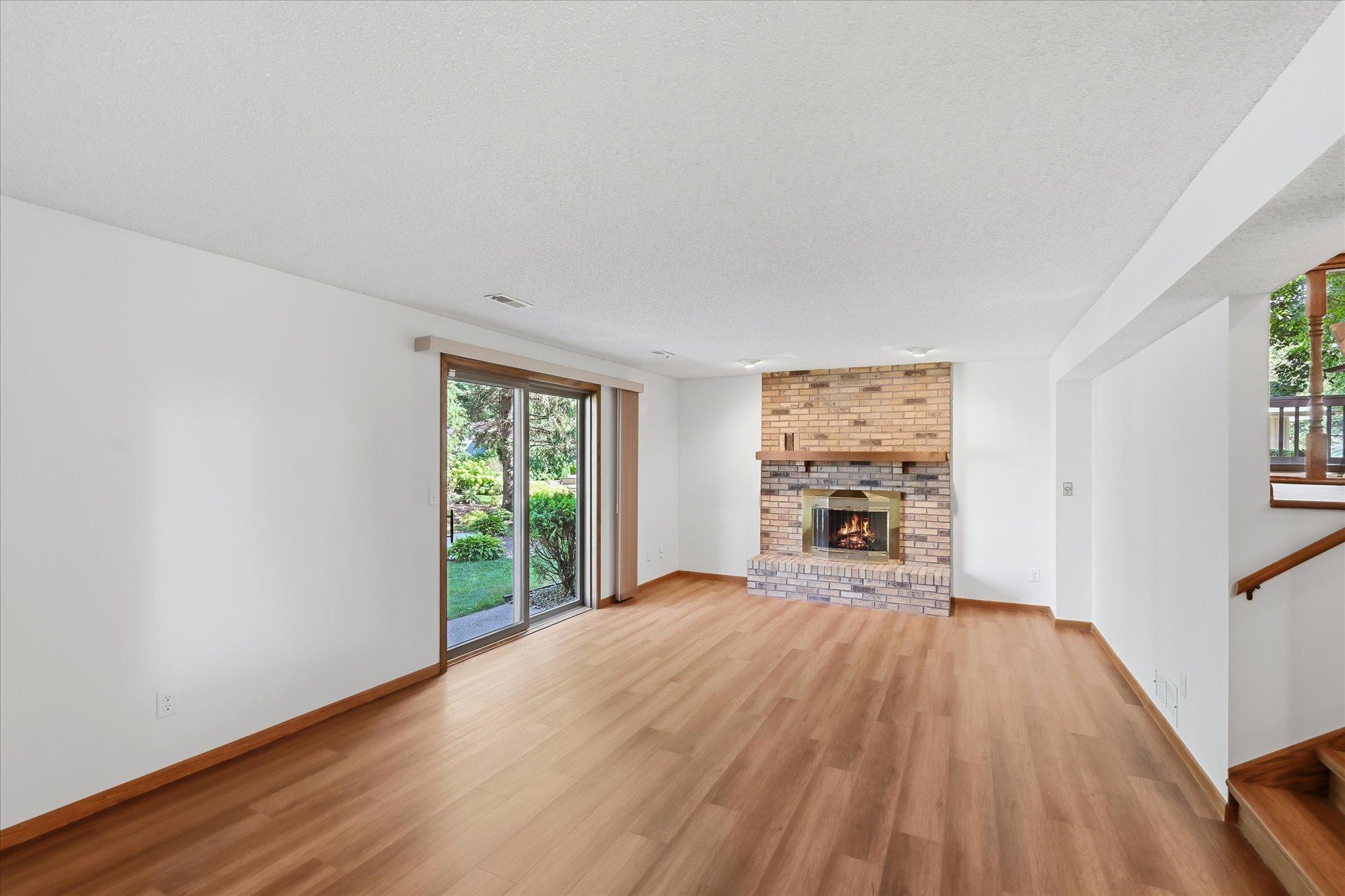 525 Mackubin Circle