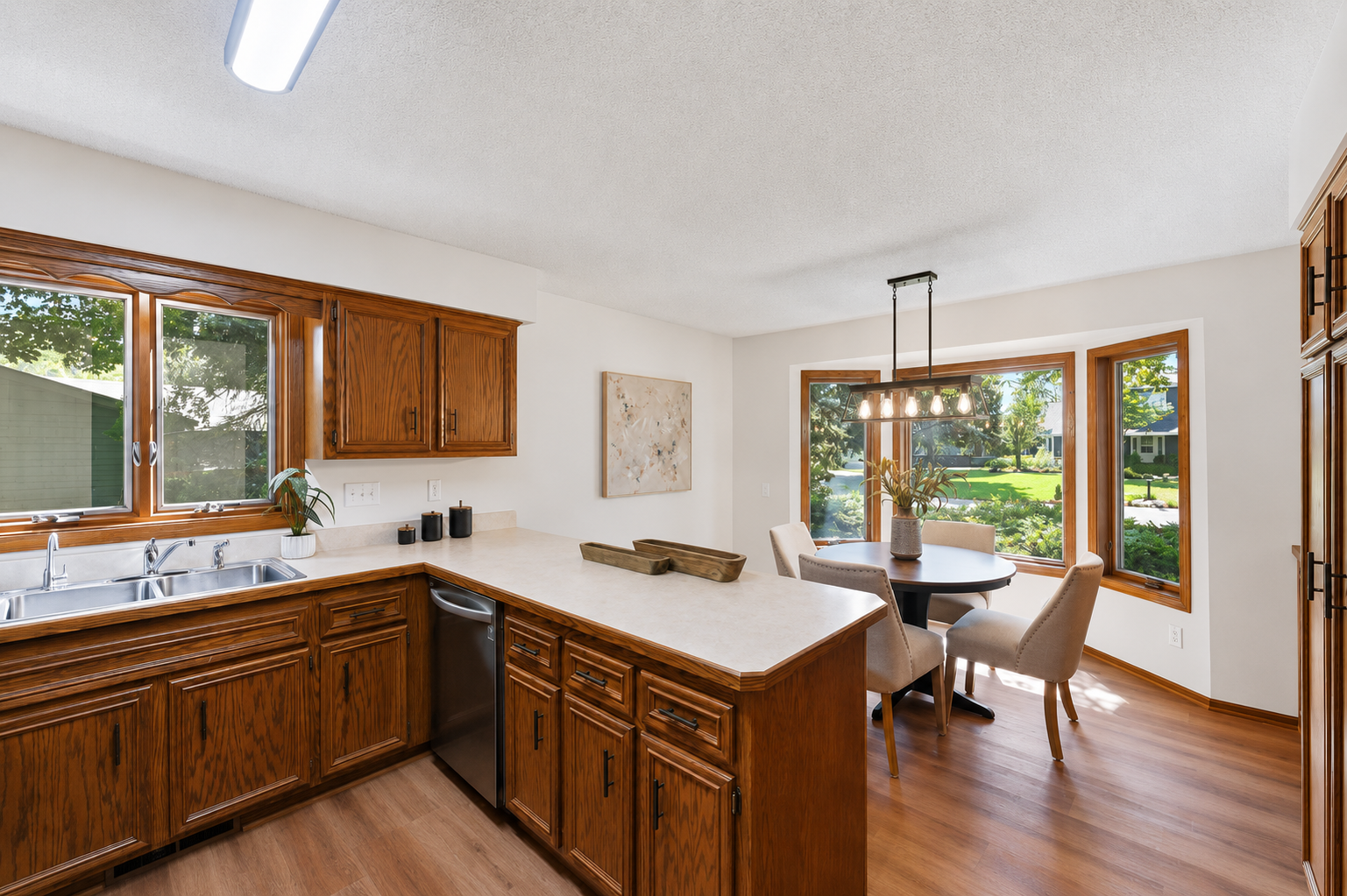 525 Mackubin Circle