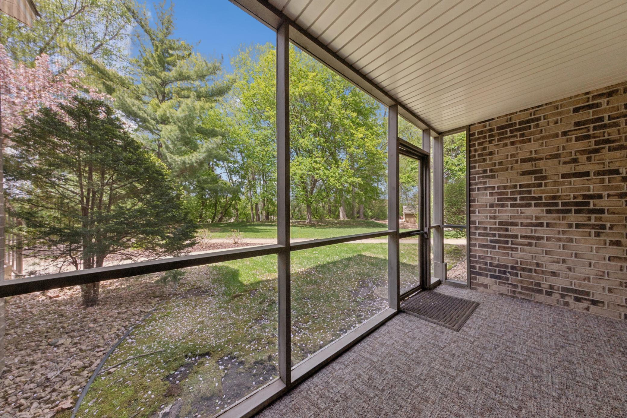 2110 Ridge Drive Unit: 14