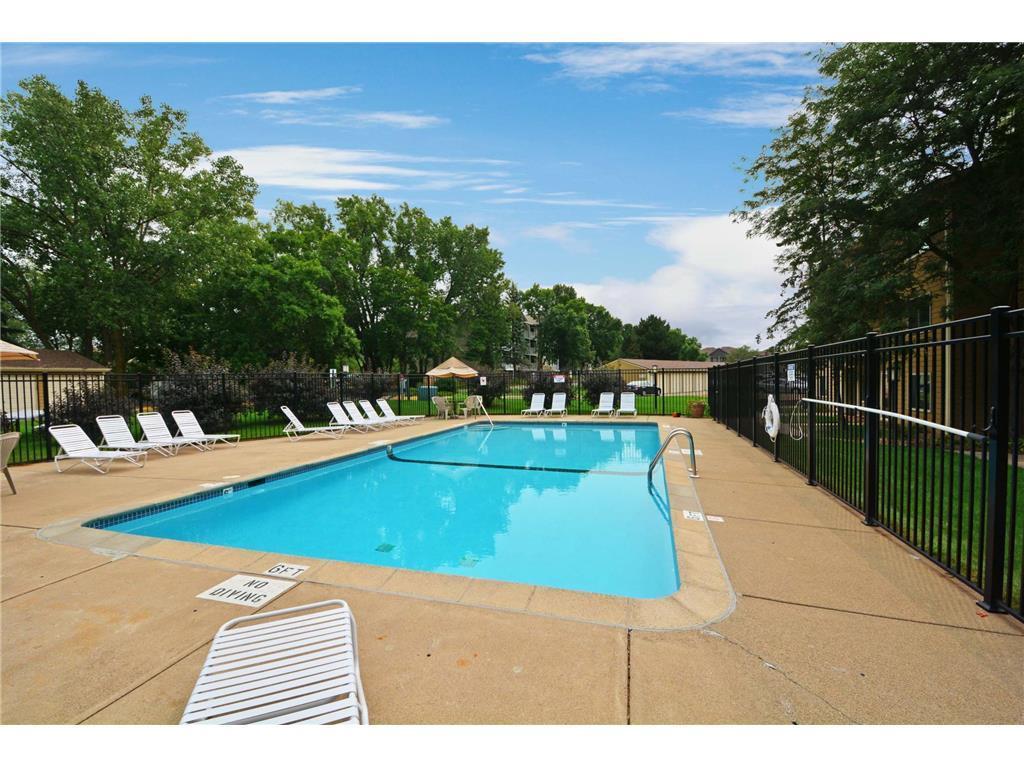 2110 Ridge Drive Unit: 14
