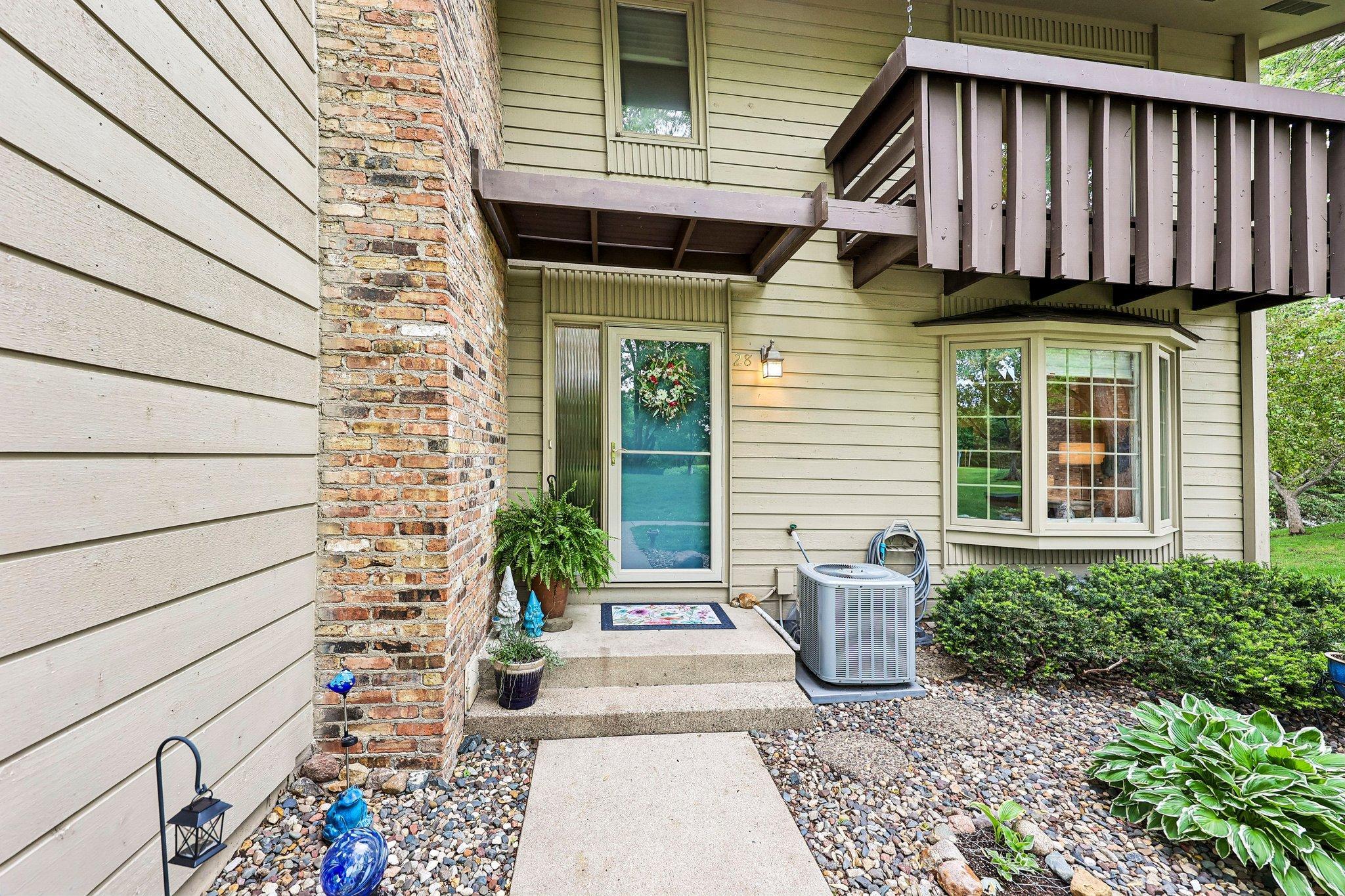 28 Birnamwood Drive