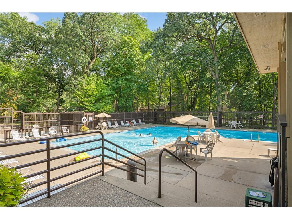 28 Birnamwood Drive