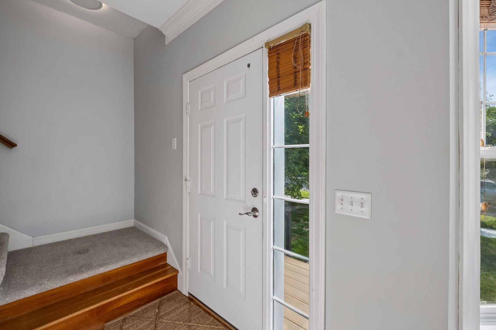 287 Lexington Parkway S