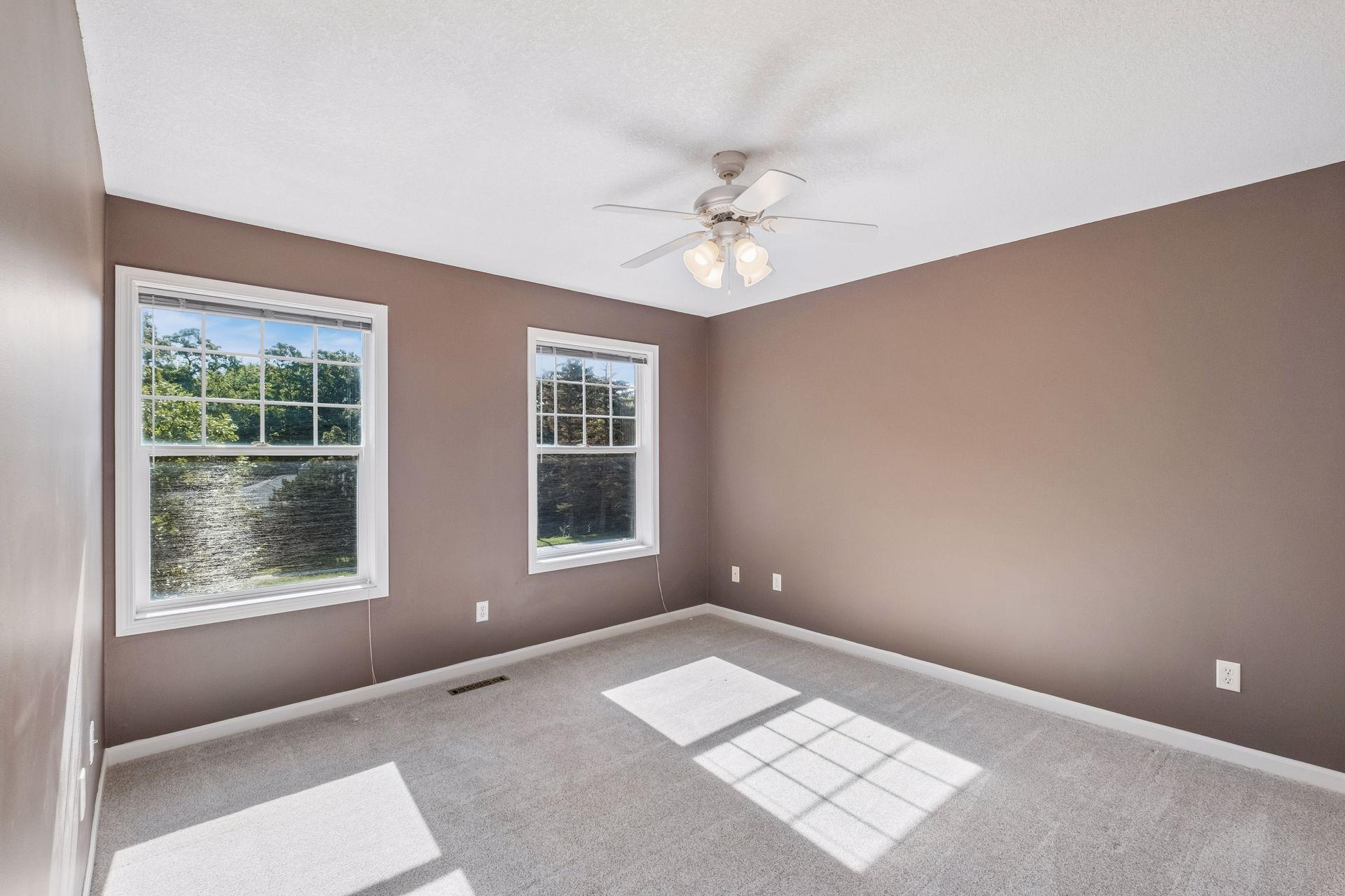 287 Lexington Parkway S