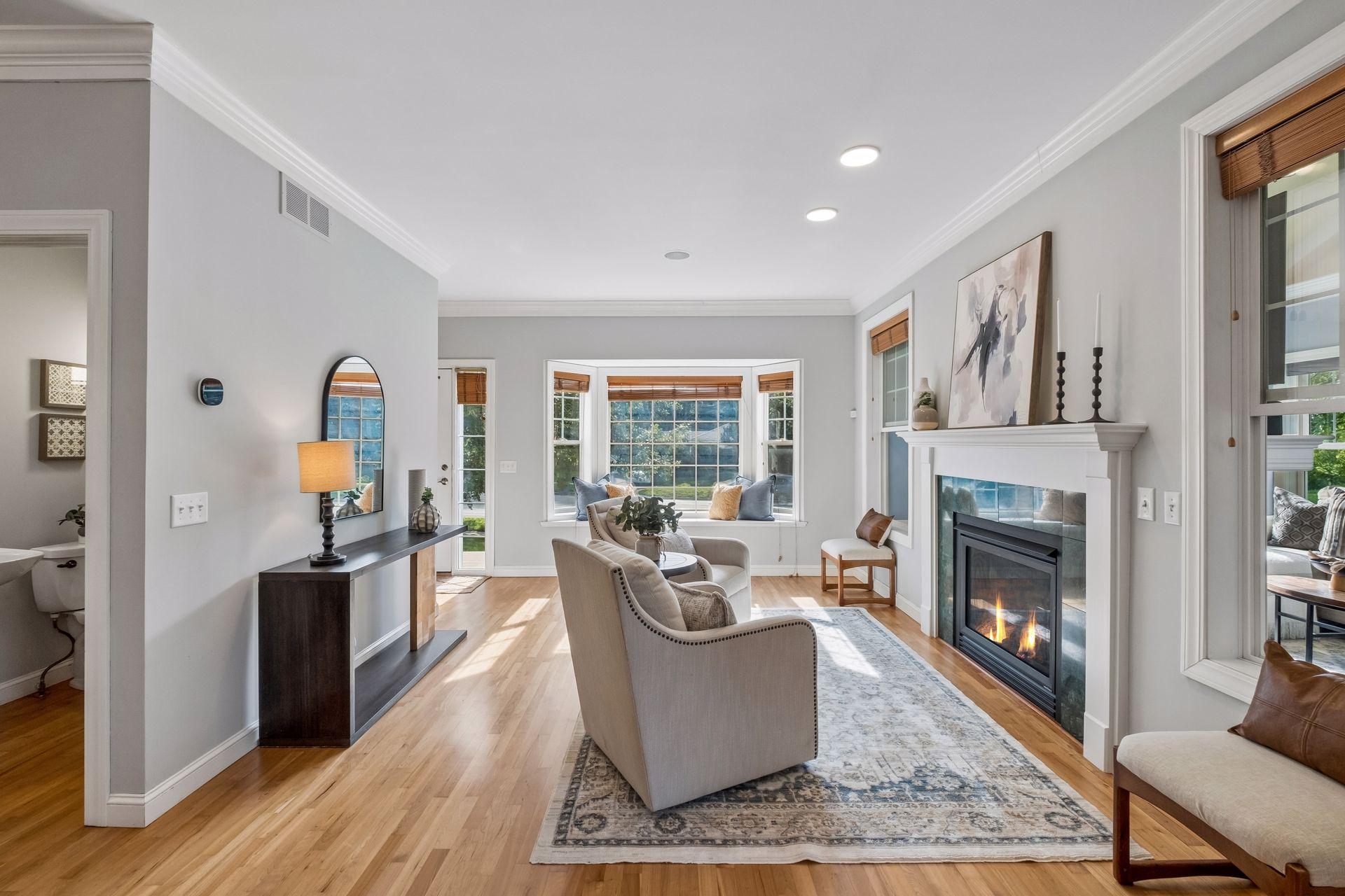 287 Lexington Parkway S