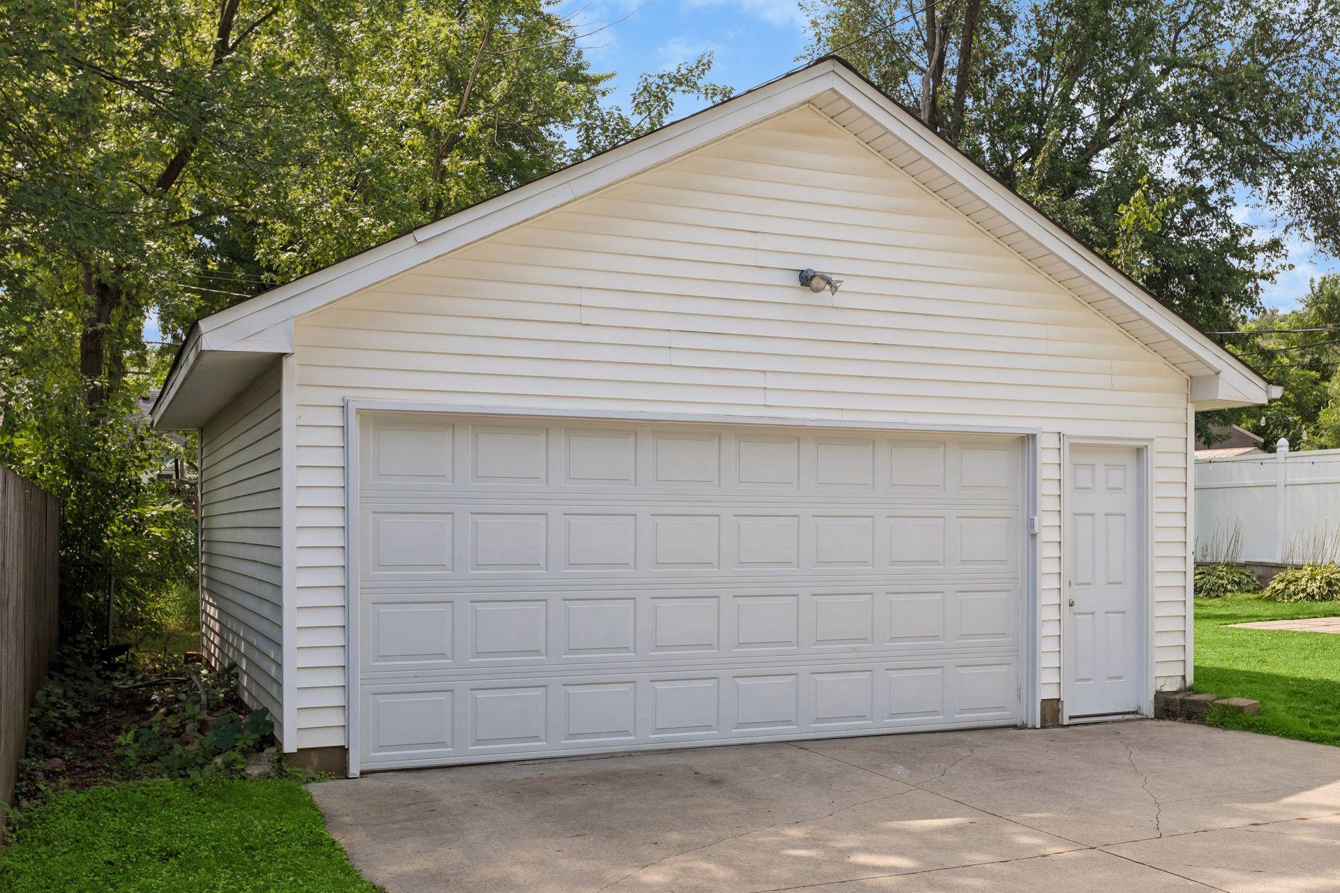 180 Westchester Drive
