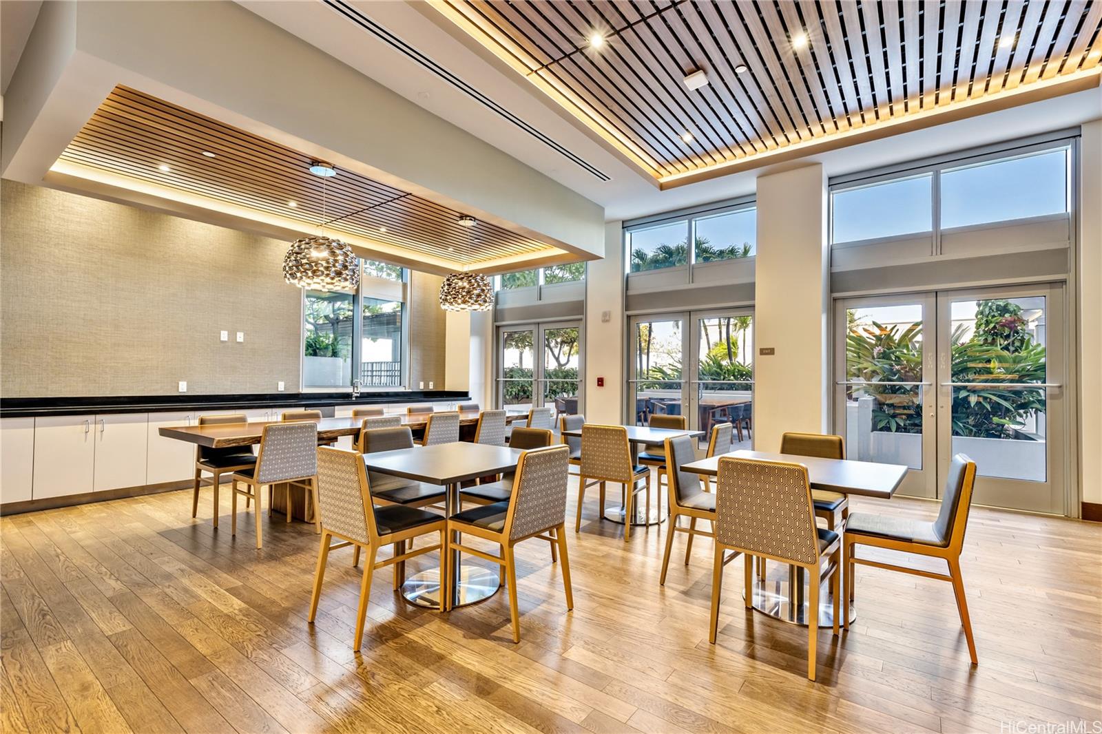 600 Ala Moana Boulevard Unit: 2108