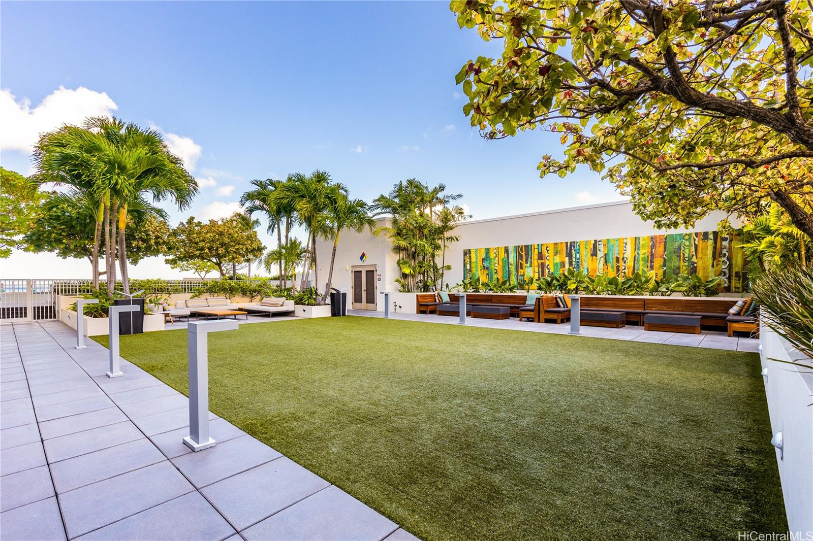 600 Ala Moana Boulevard Unit: 2108