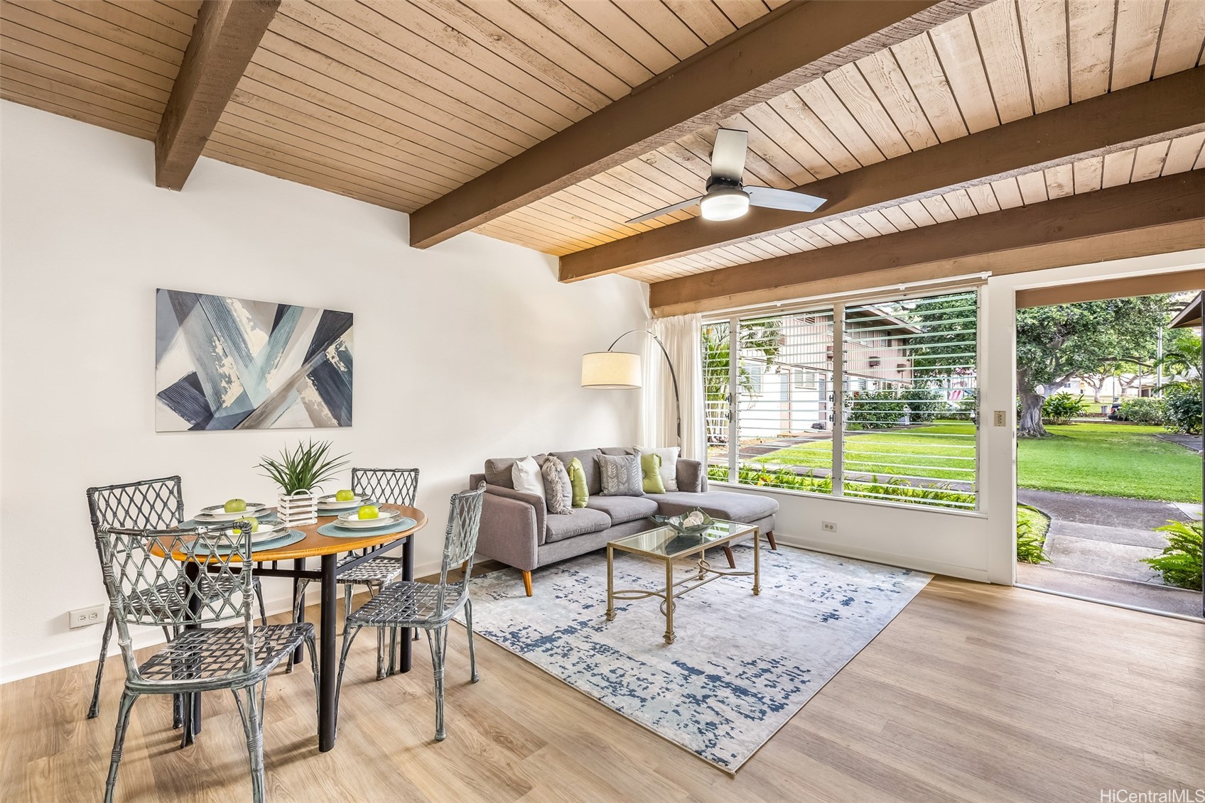 4910 Kilauea Avenue 2