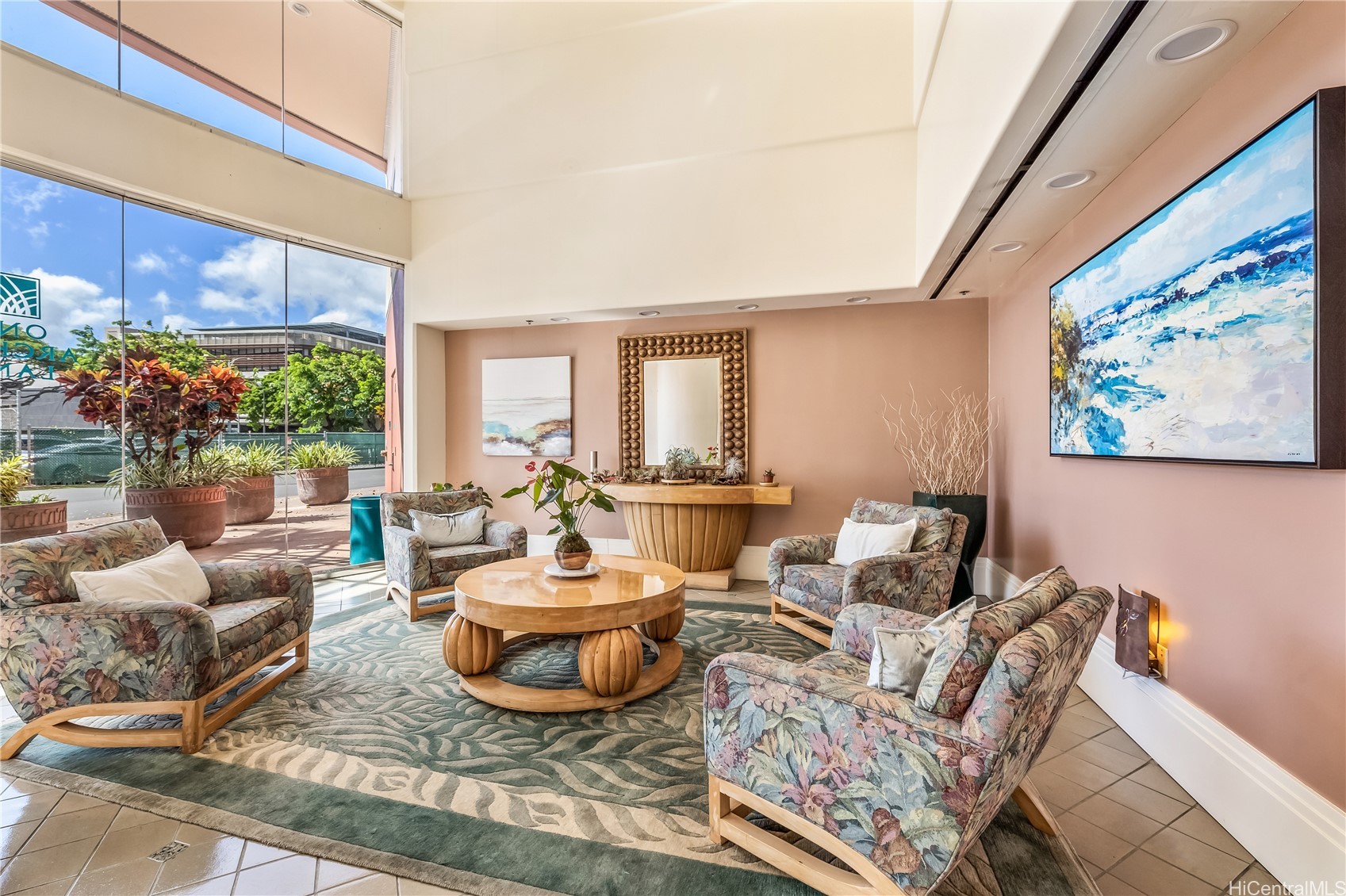 801 S King Street 3809