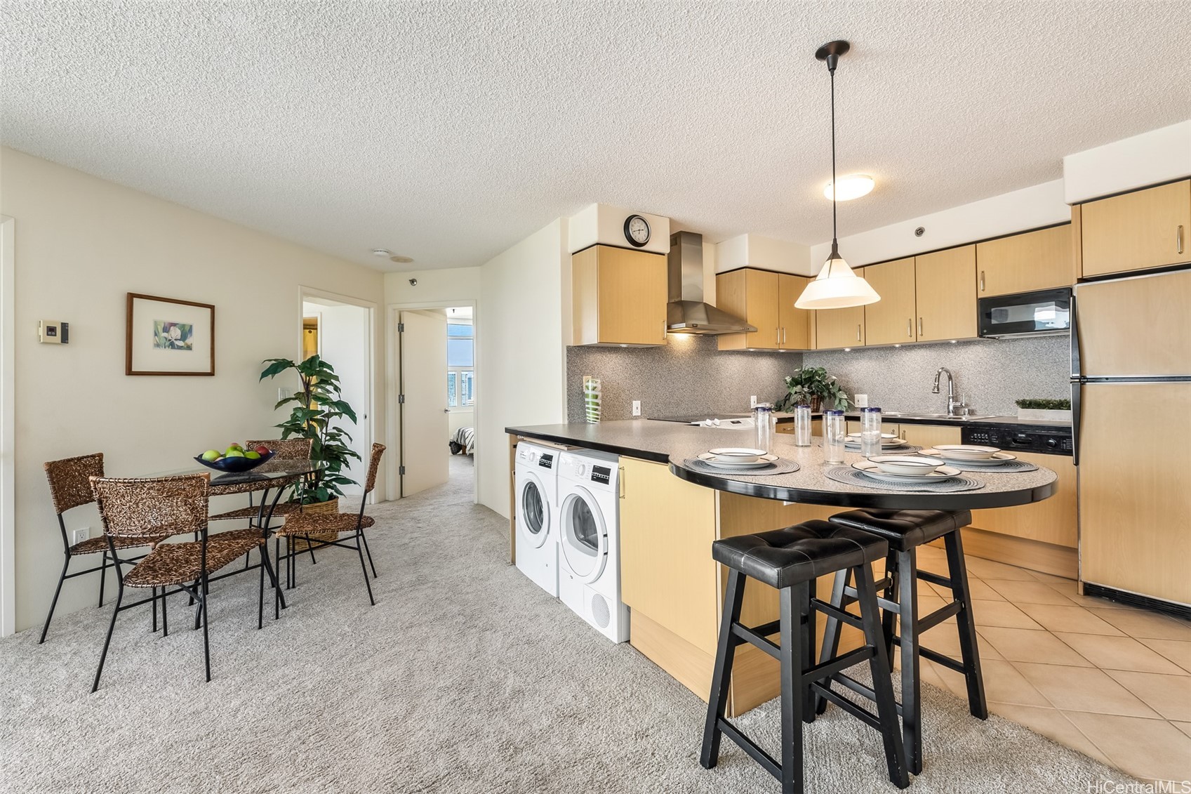 801 S King Street 3809