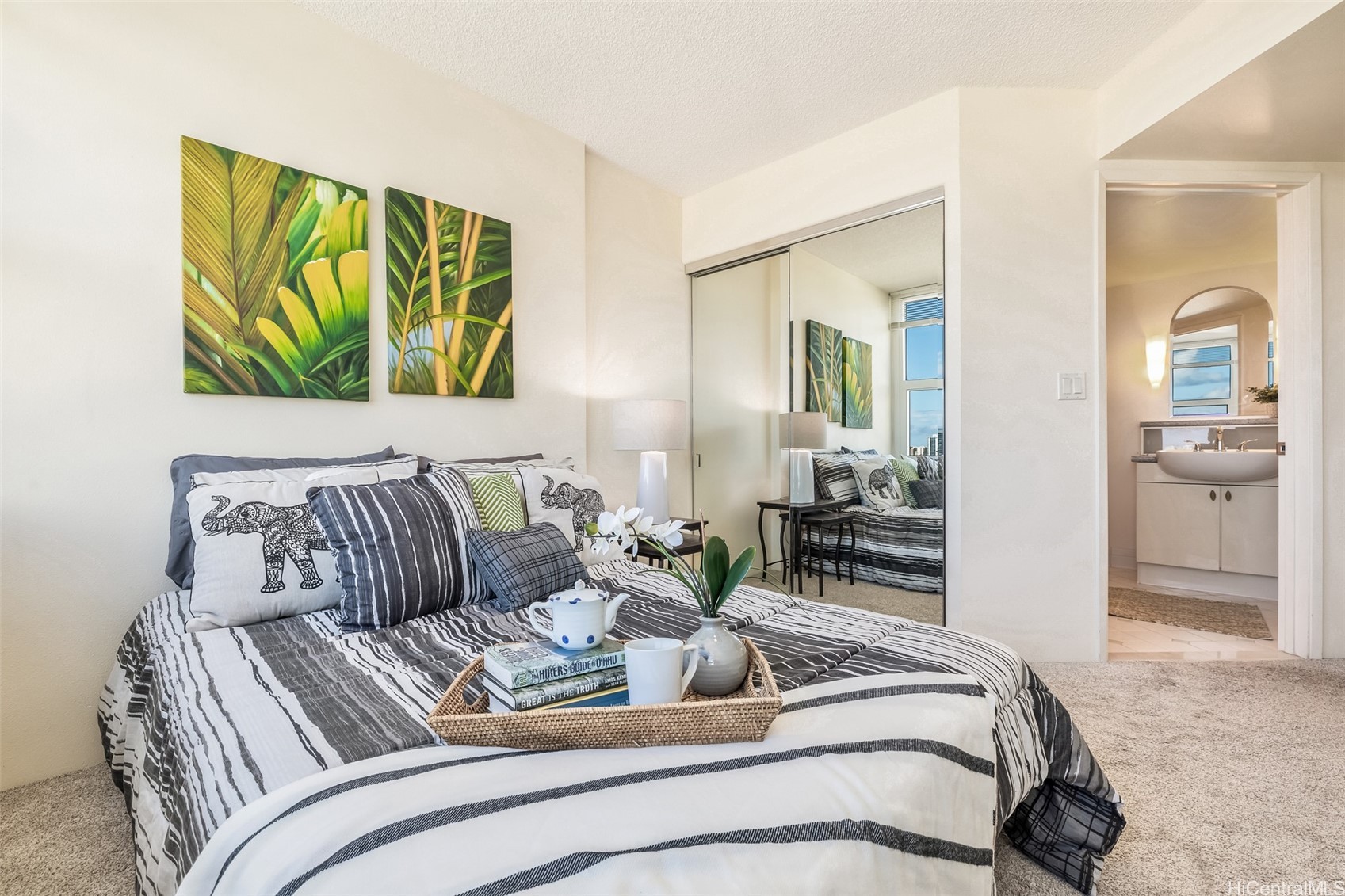 801 S King Street 3809