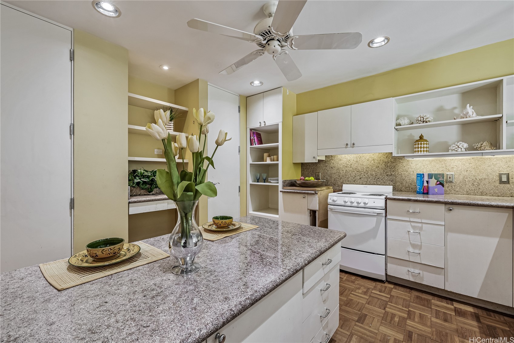 2929 Poni Moi Road 4