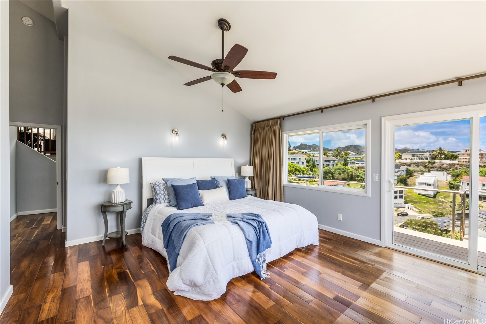 1048 Kaupaku Place