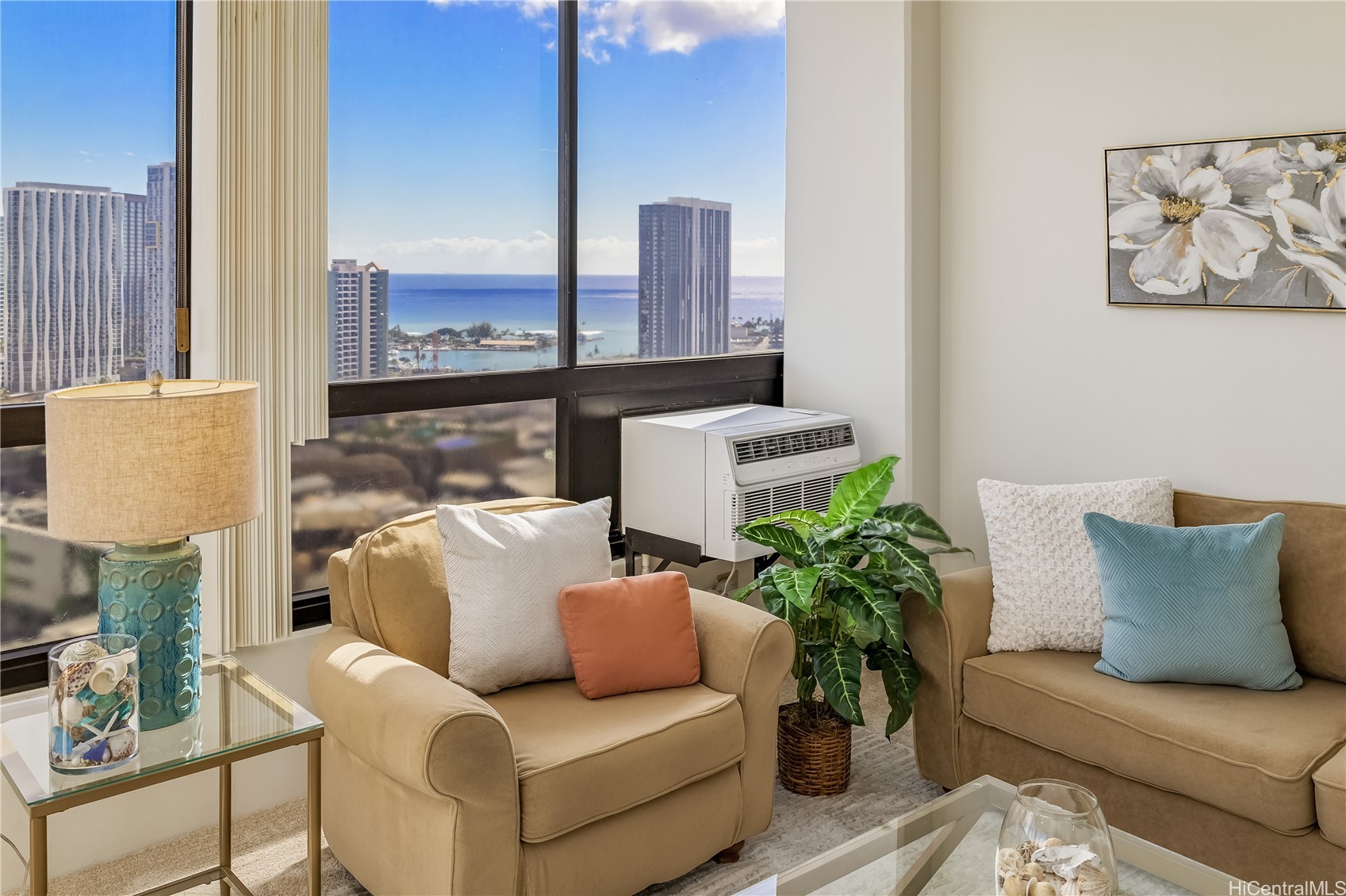 876 Curtis Street 3203