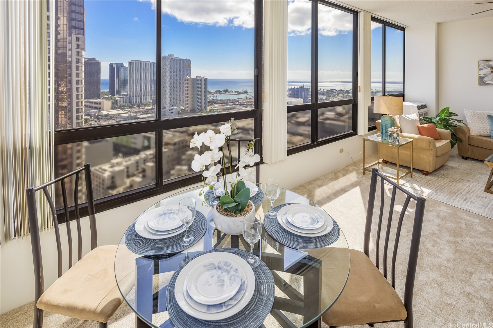 876 Curtis Street 3203