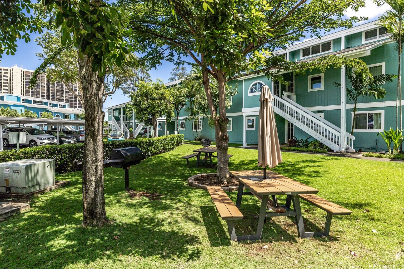 355 Aoloa Street E202