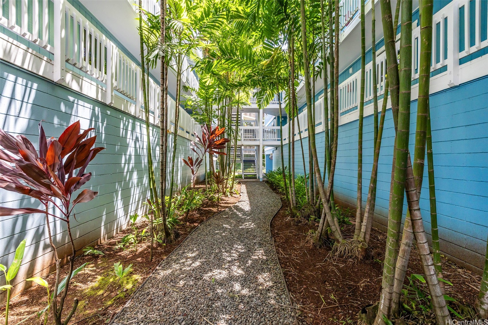 355 Aoloa Street E202