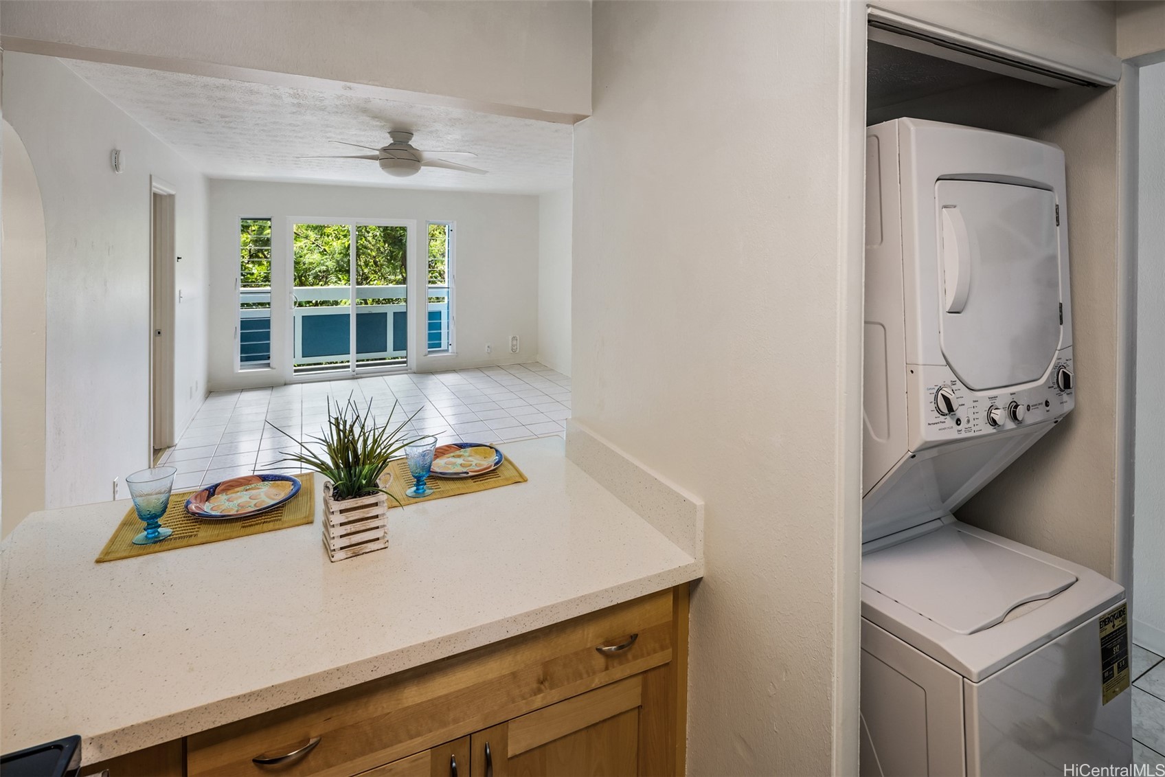 355 Aoloa Street E202