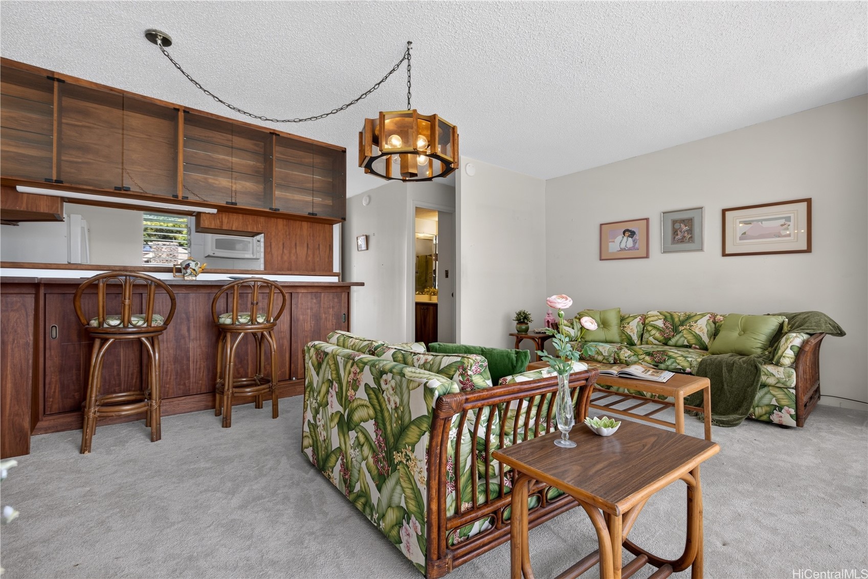 1716 Keeaumoku Street 303