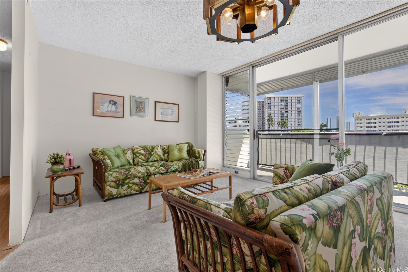 1716 Keeaumoku Street 303