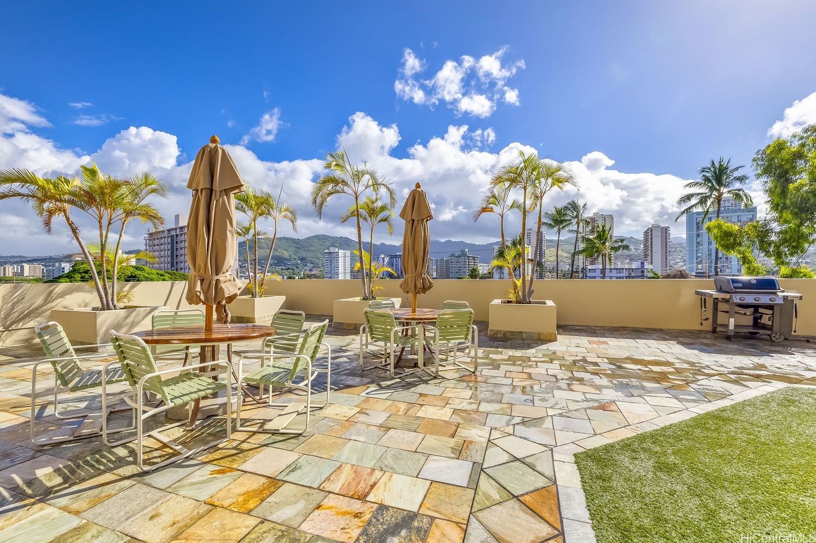 2499 Kapiolani Boulevard 2804