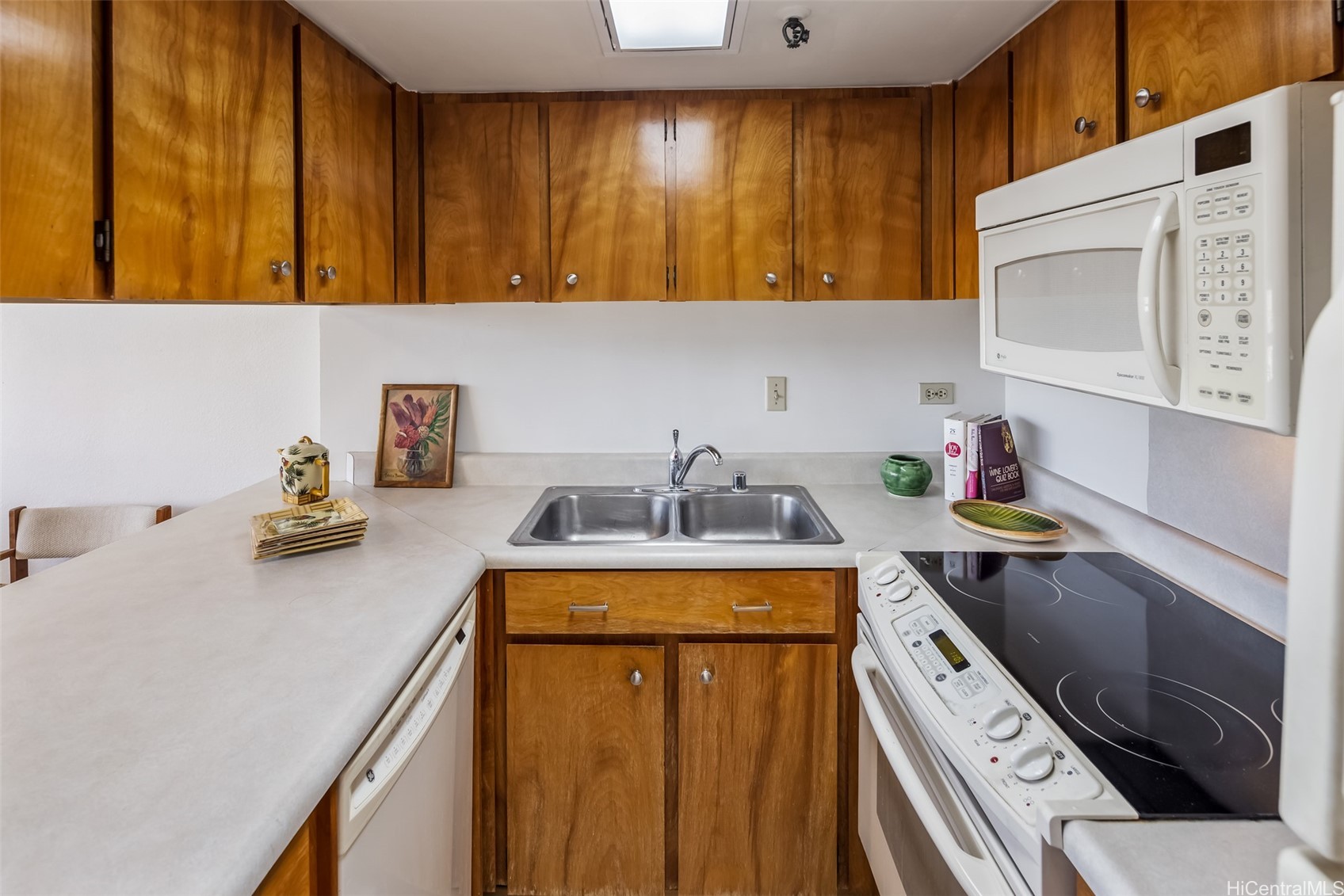 2499 Kapiolani Boulevard 2804