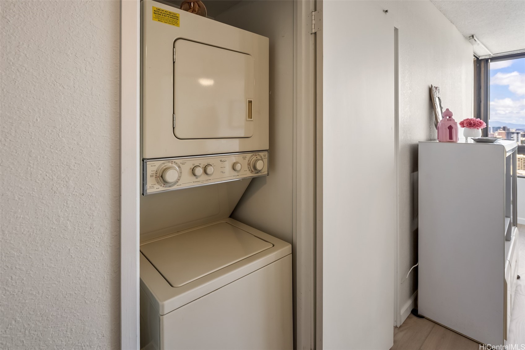 2499 Kapiolani Boulevard 2804