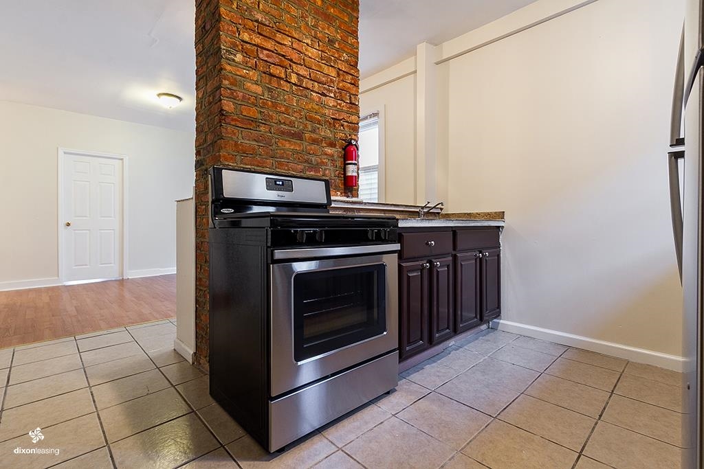 159 GRANT AVE